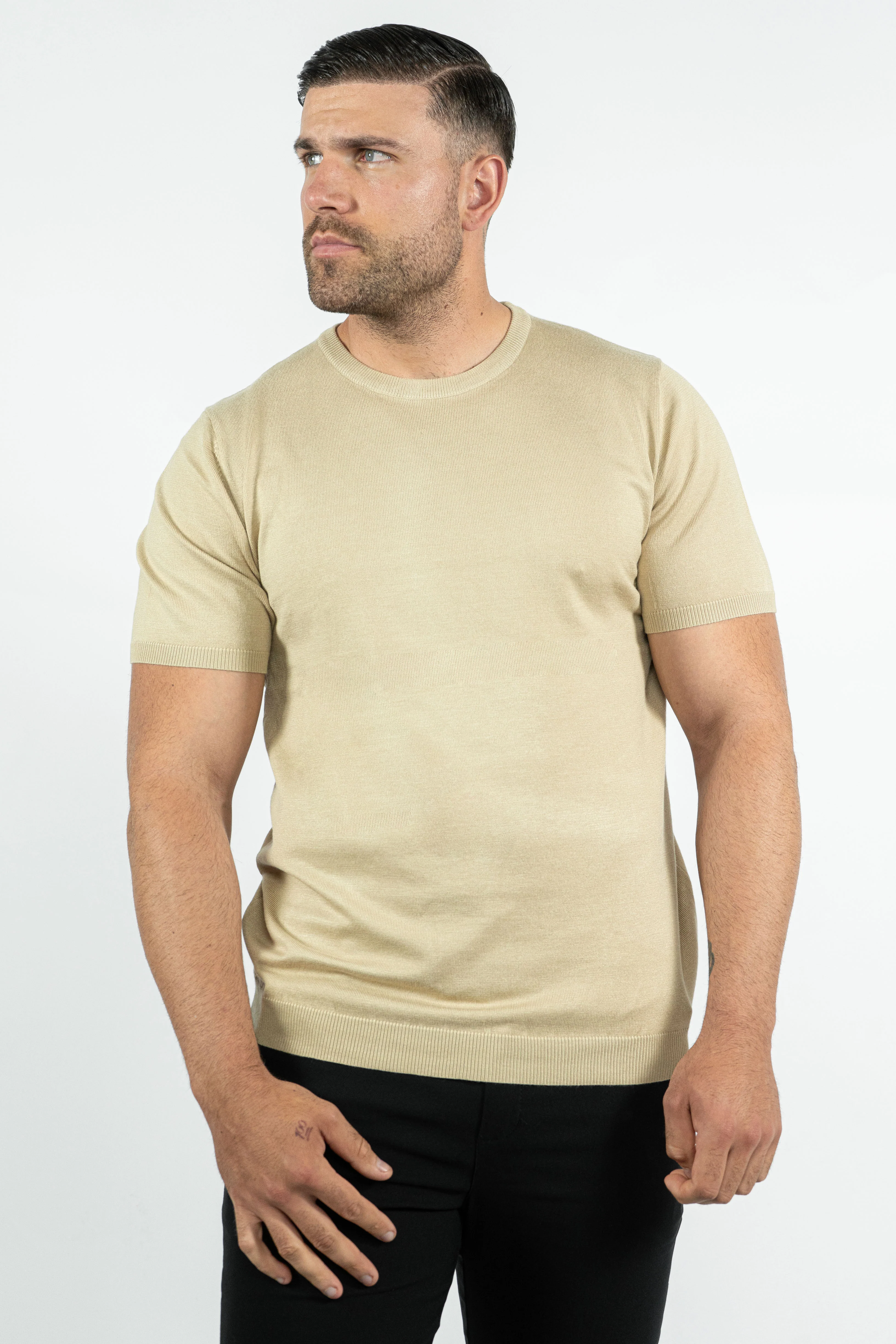 THE LUCA - KNITTED SLIM FIT T-SHIRT - Image 12