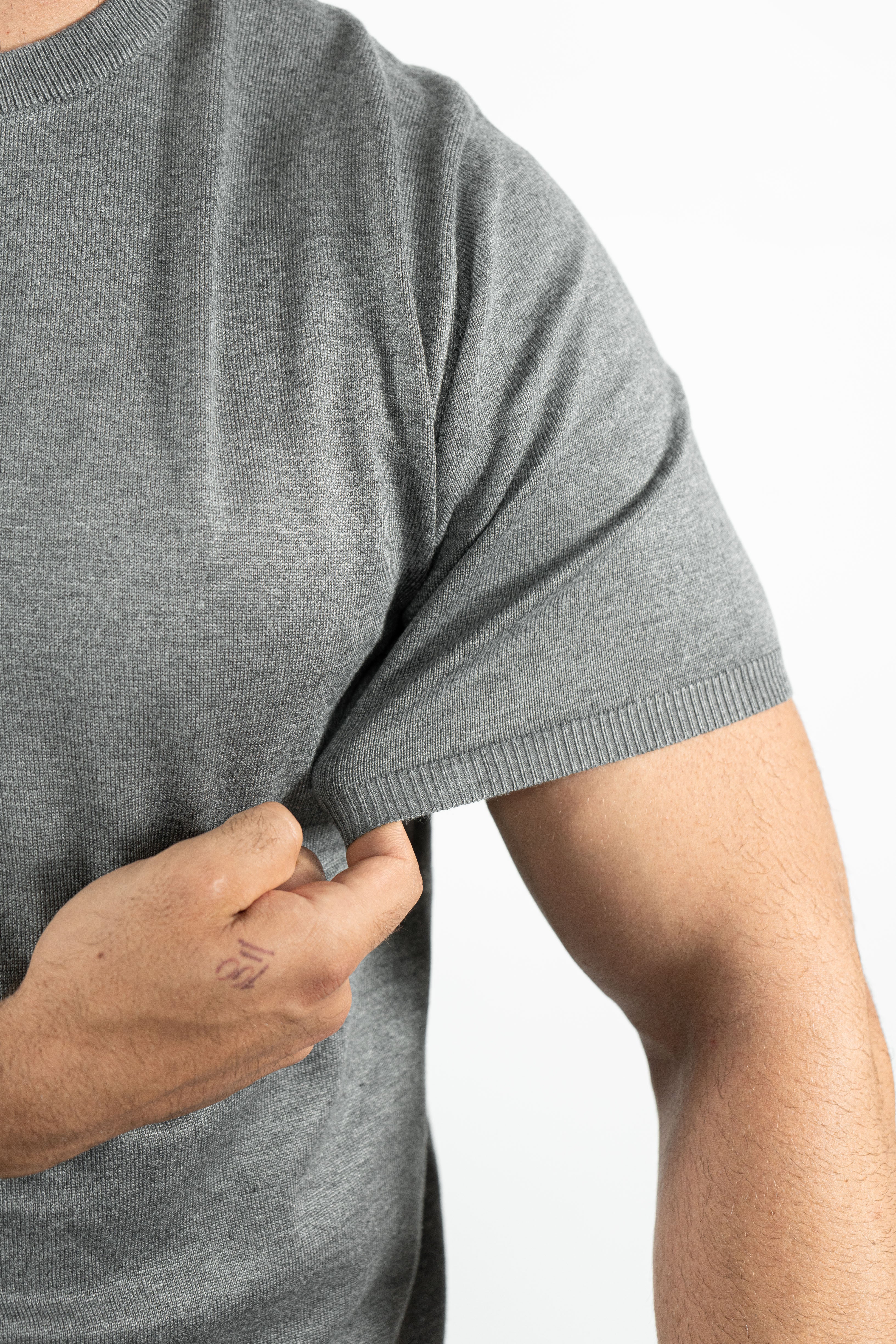 THE LUCA - KNITTED SLIM FIT T-SHIRT - Image 22