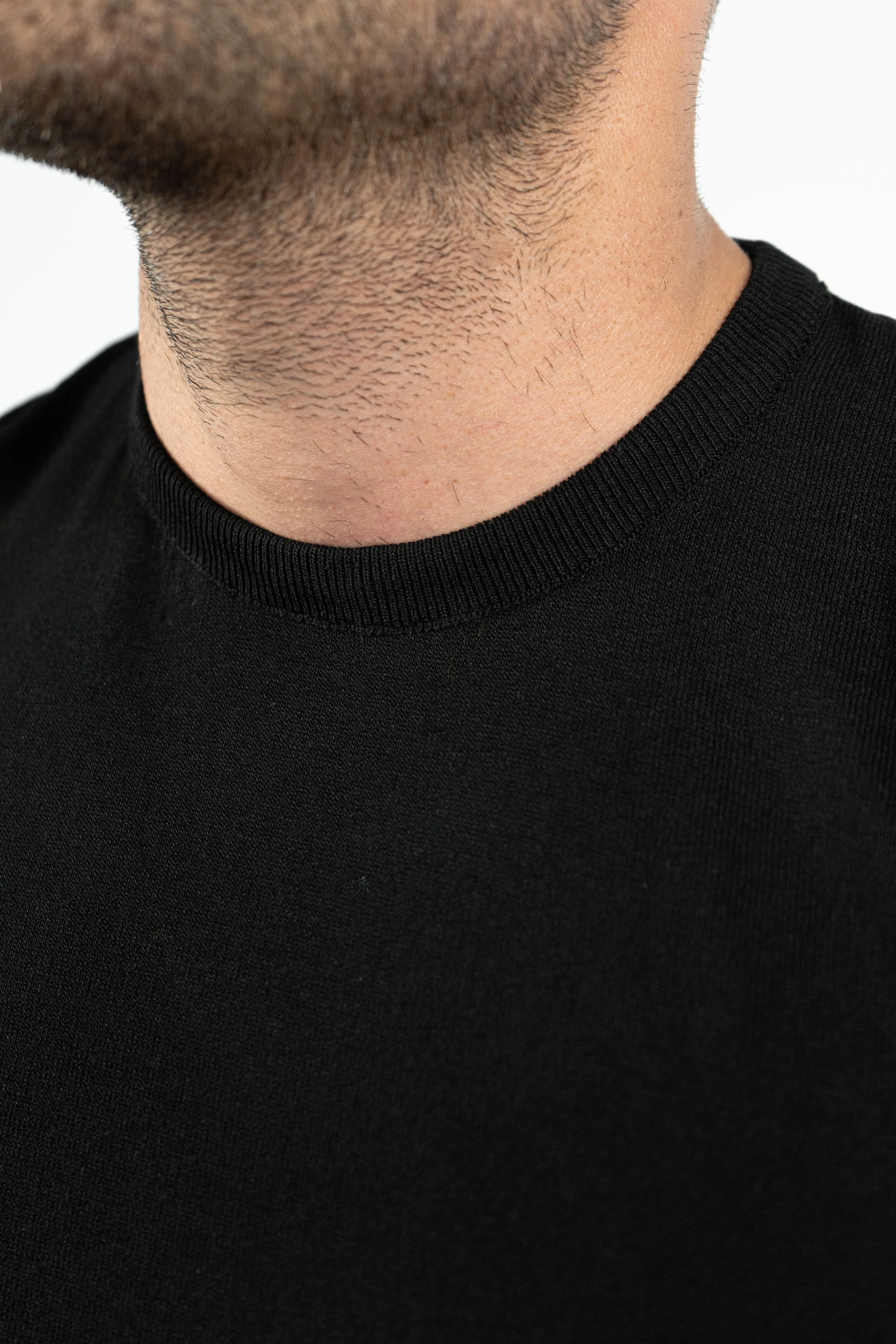 THE LUCA - KNITTED SLIM FIT T-SHIRT - Image 7