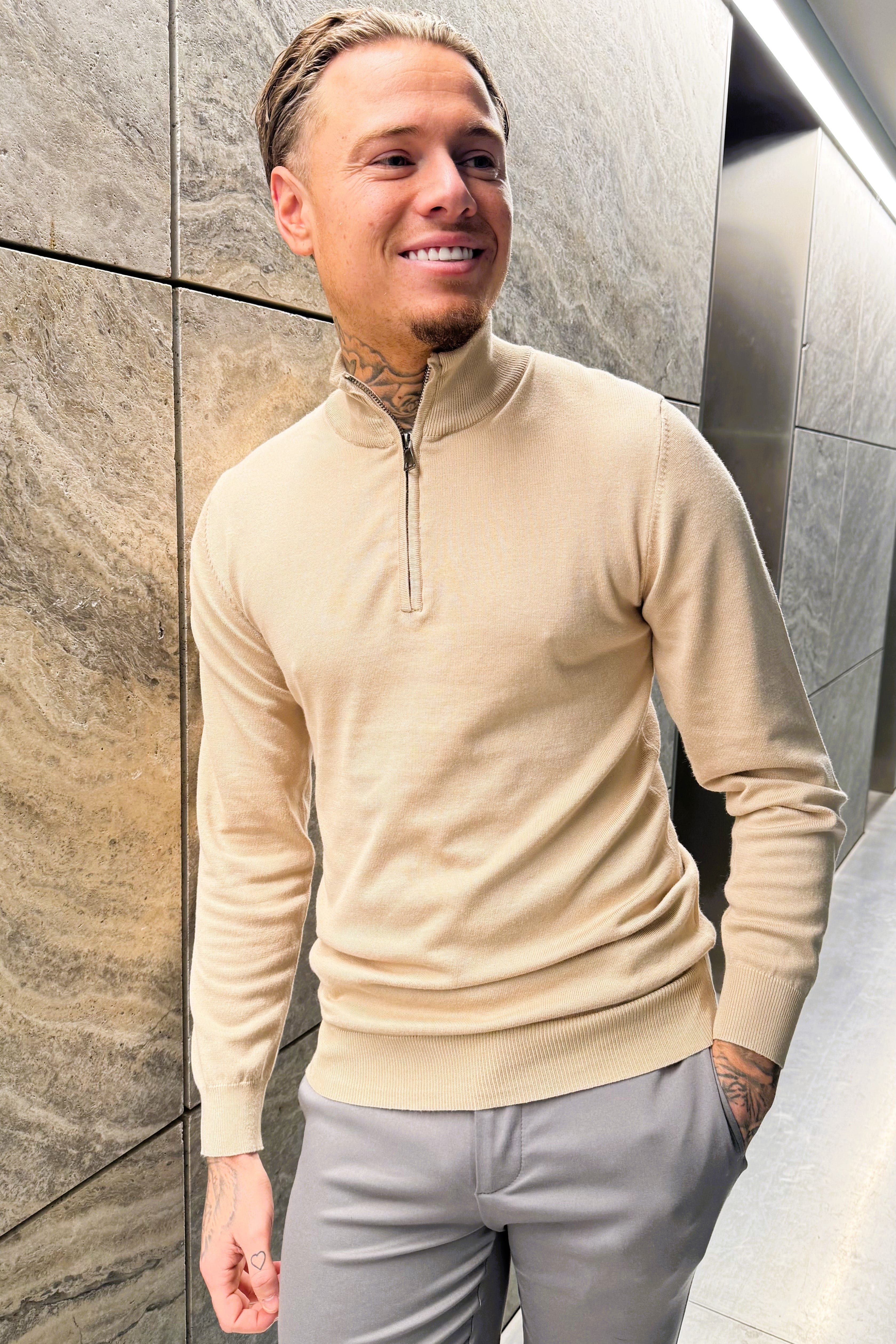 THE BARON ZIPPED TURTLENECK - Image 3