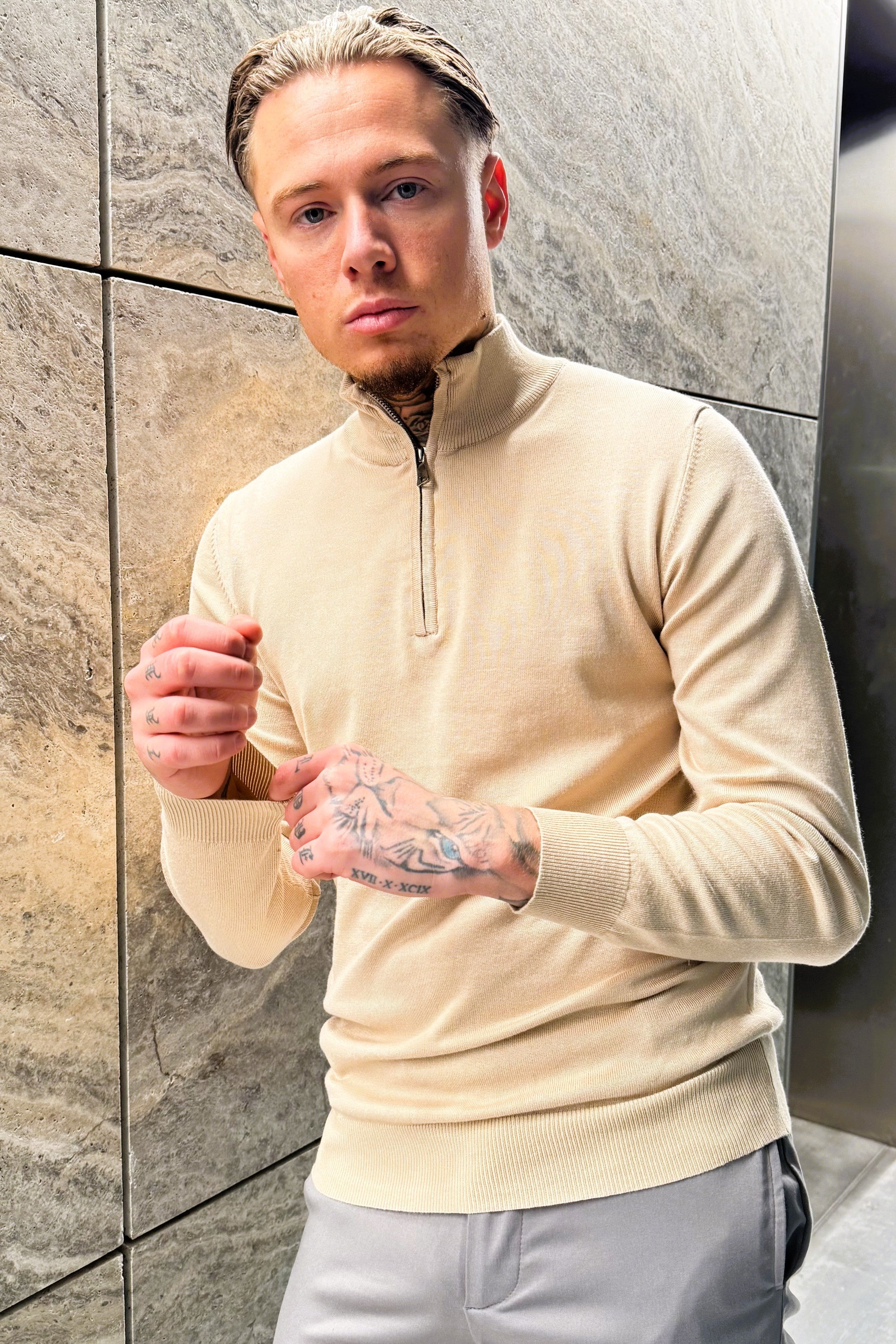 THE BARON ZIPPED TURTLENECK - Image 4