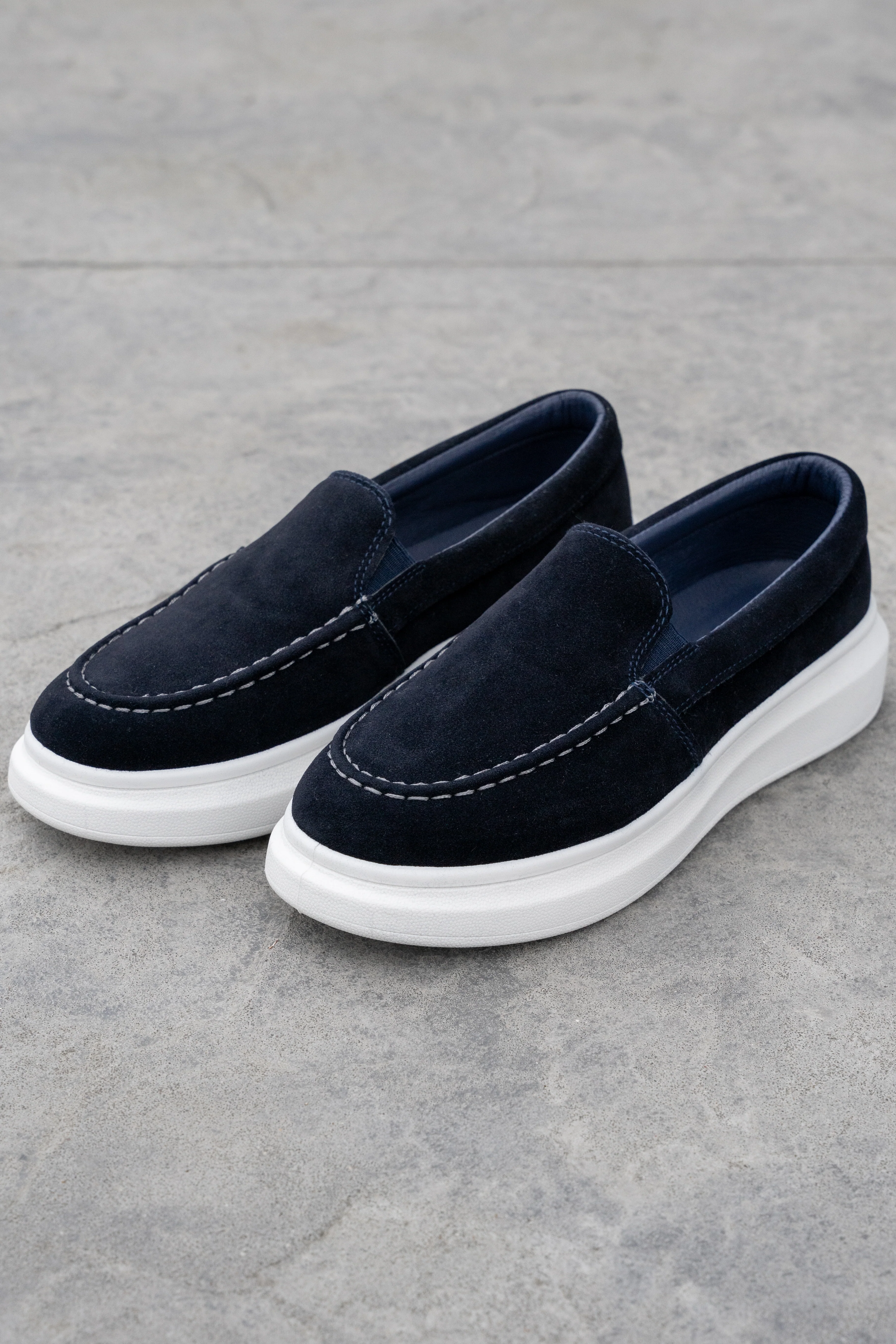 THE VARISO SUEDE INSTAPPER - Image 7
