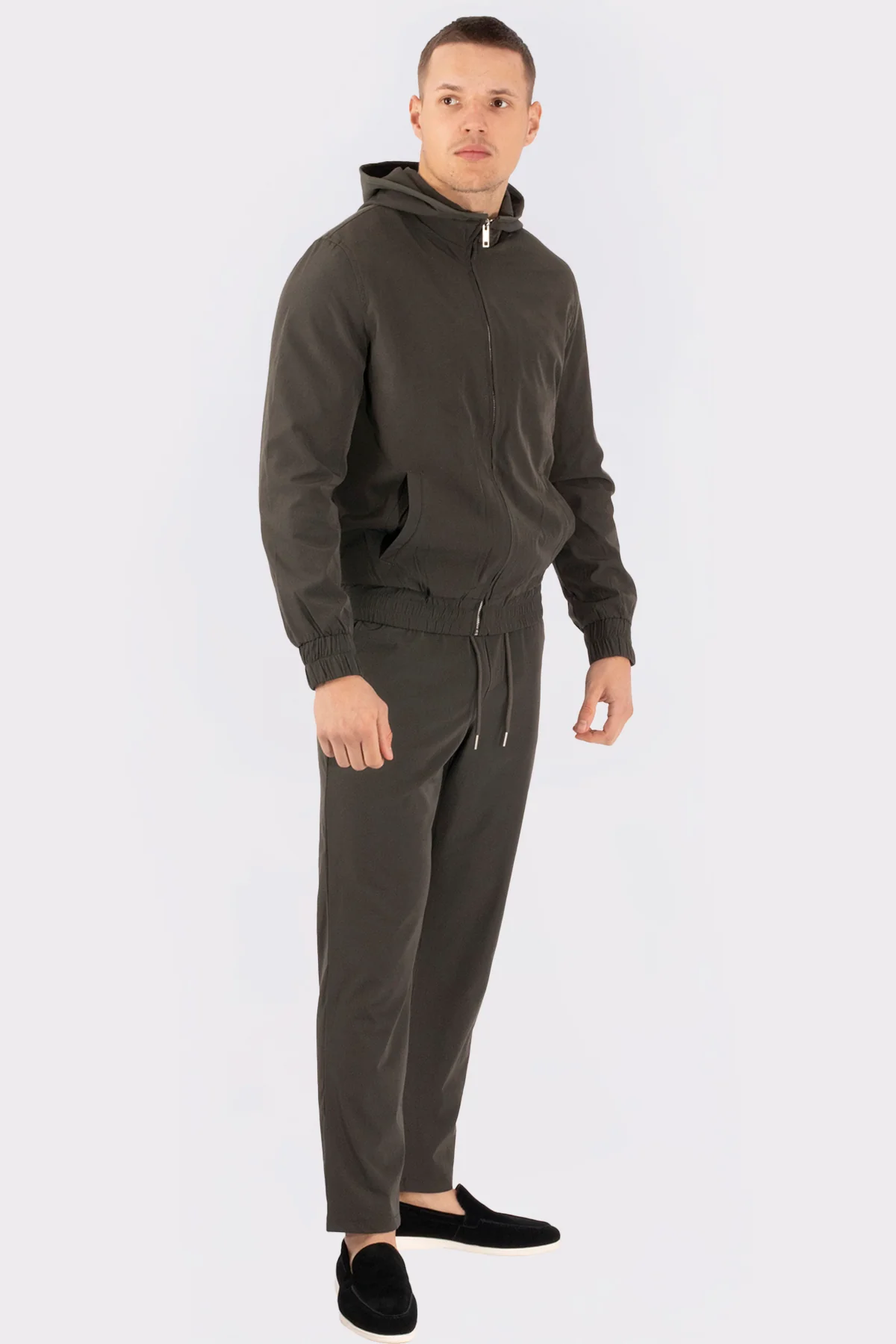 DUTCHVIBES HIGH-END TECH SUIT - Image 8