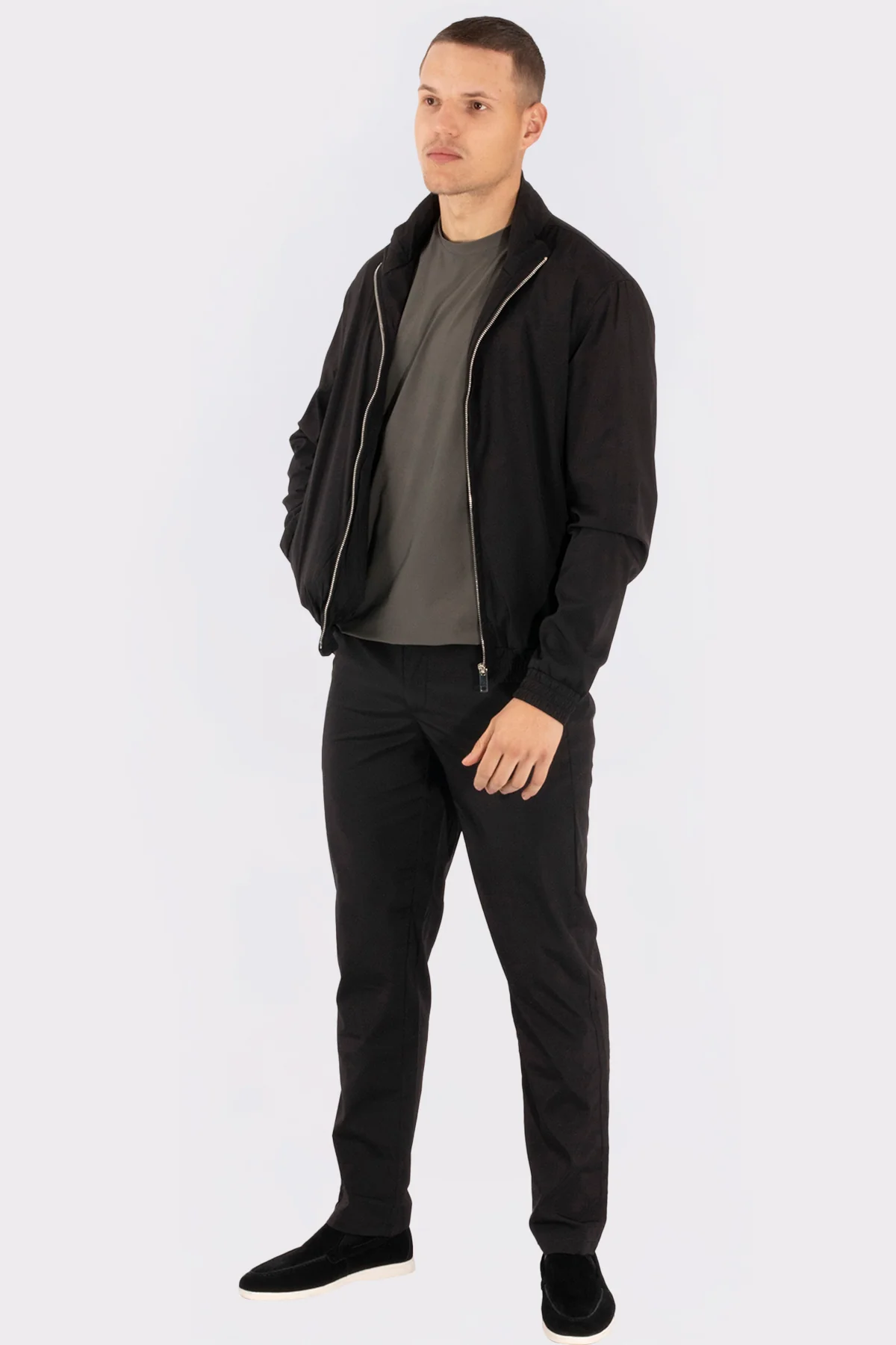 DUTCHVIBES HIGH-END TECH SUIT - Image 2