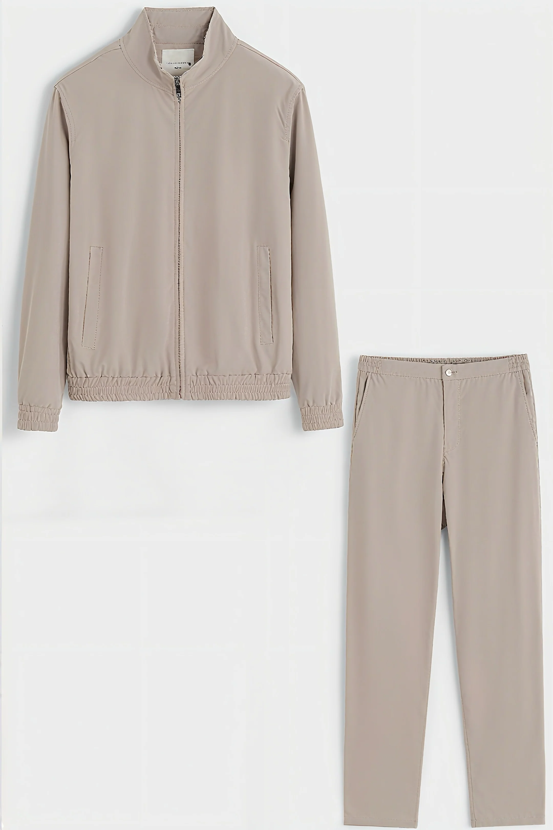 DUTCHVIBES HIGH-END TECH SUIT - Image 21