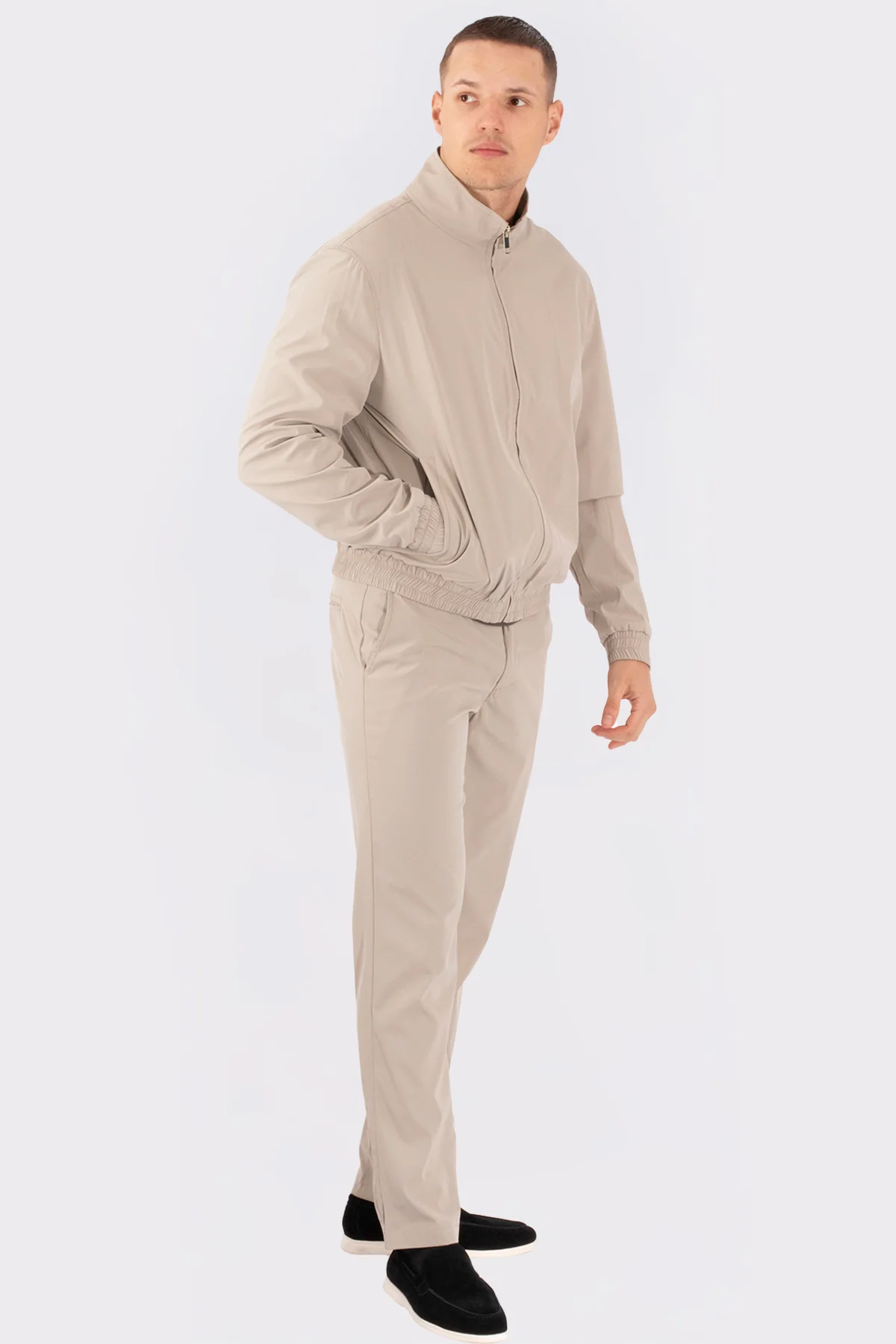 DUTCHVIBES HIGH-END TECH SUIT - Image 22