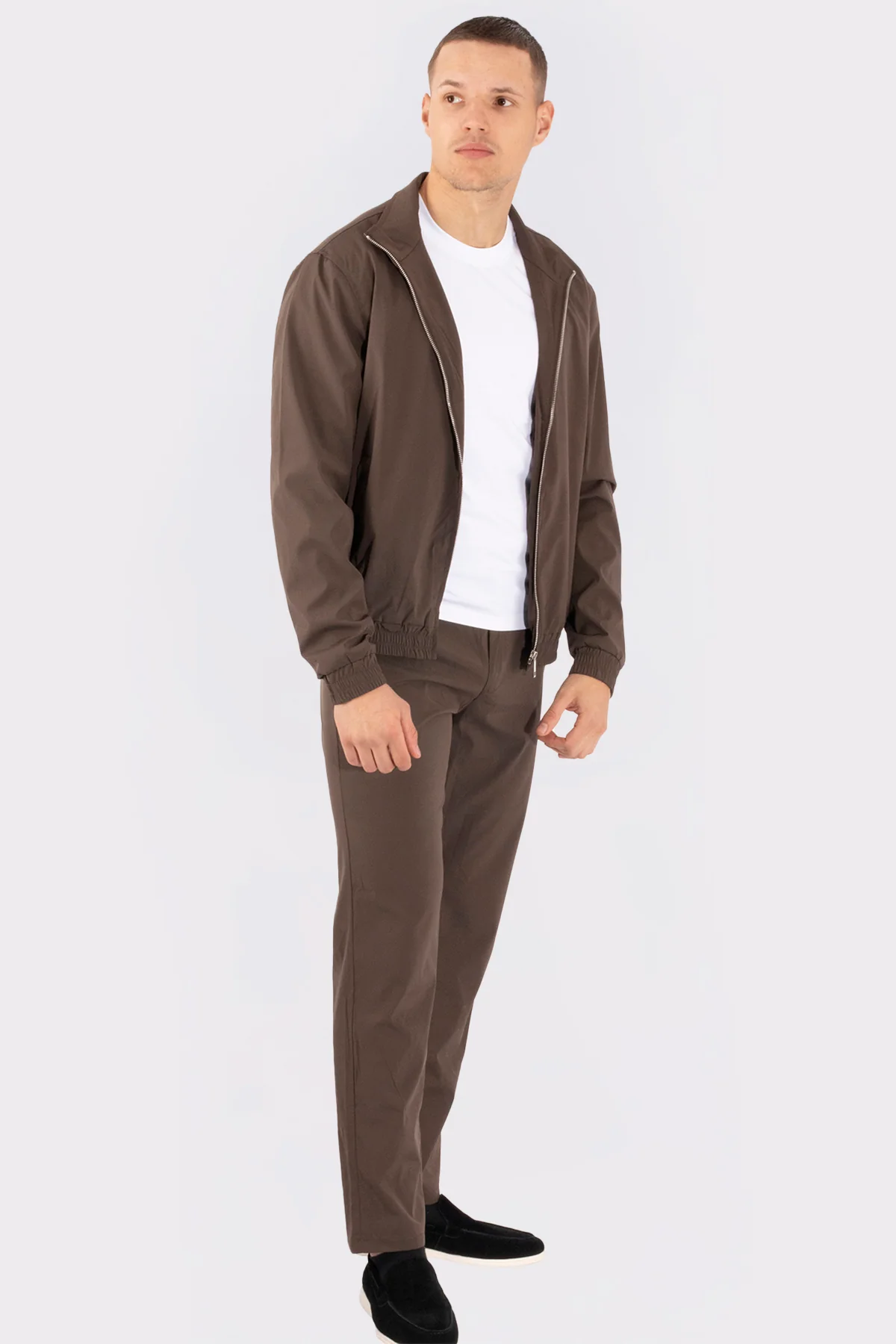 DUTCHVIBES HIGH-END TECH SUIT - Image 9