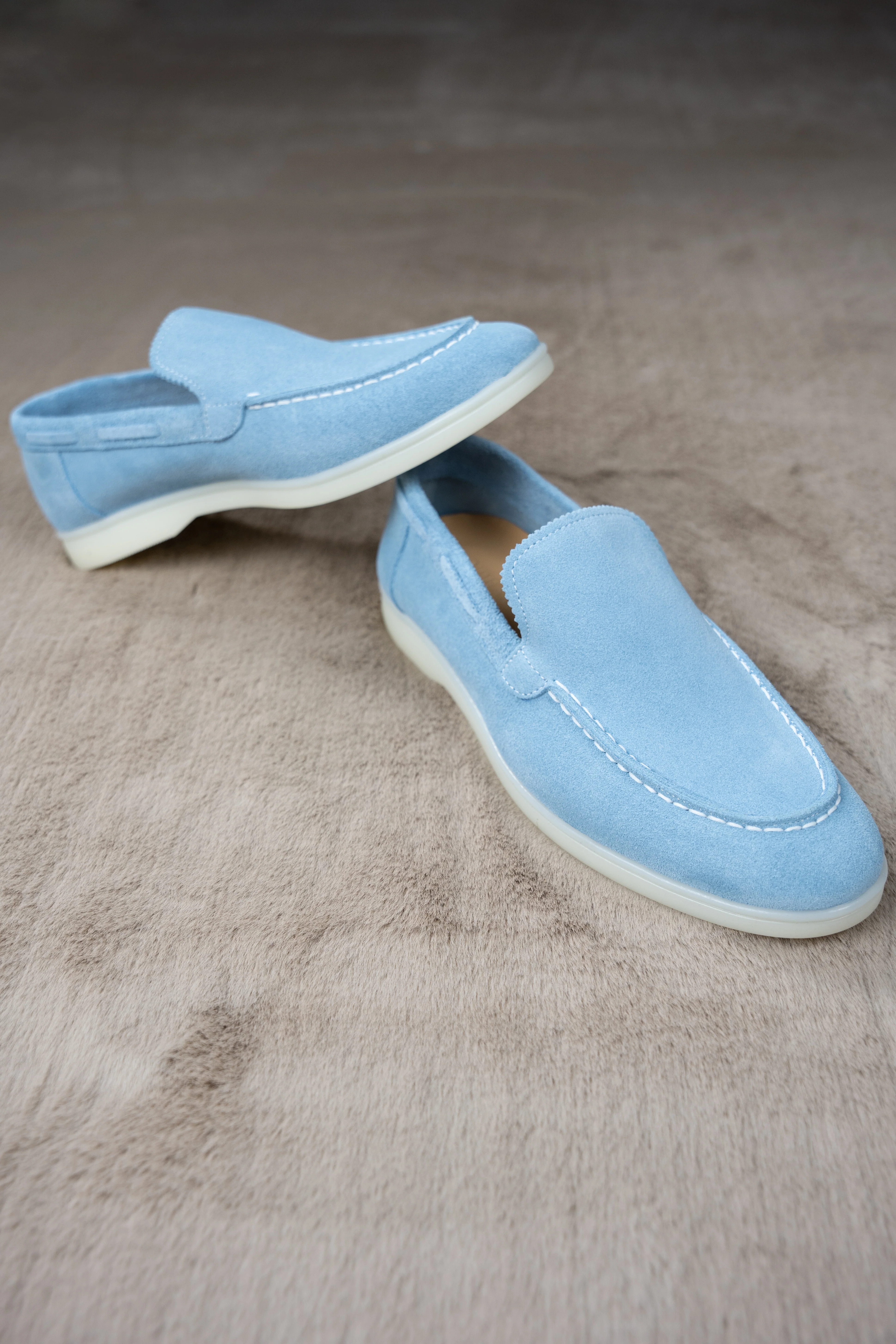 THE MENDOZA SUEDE LOAFER - Image 11