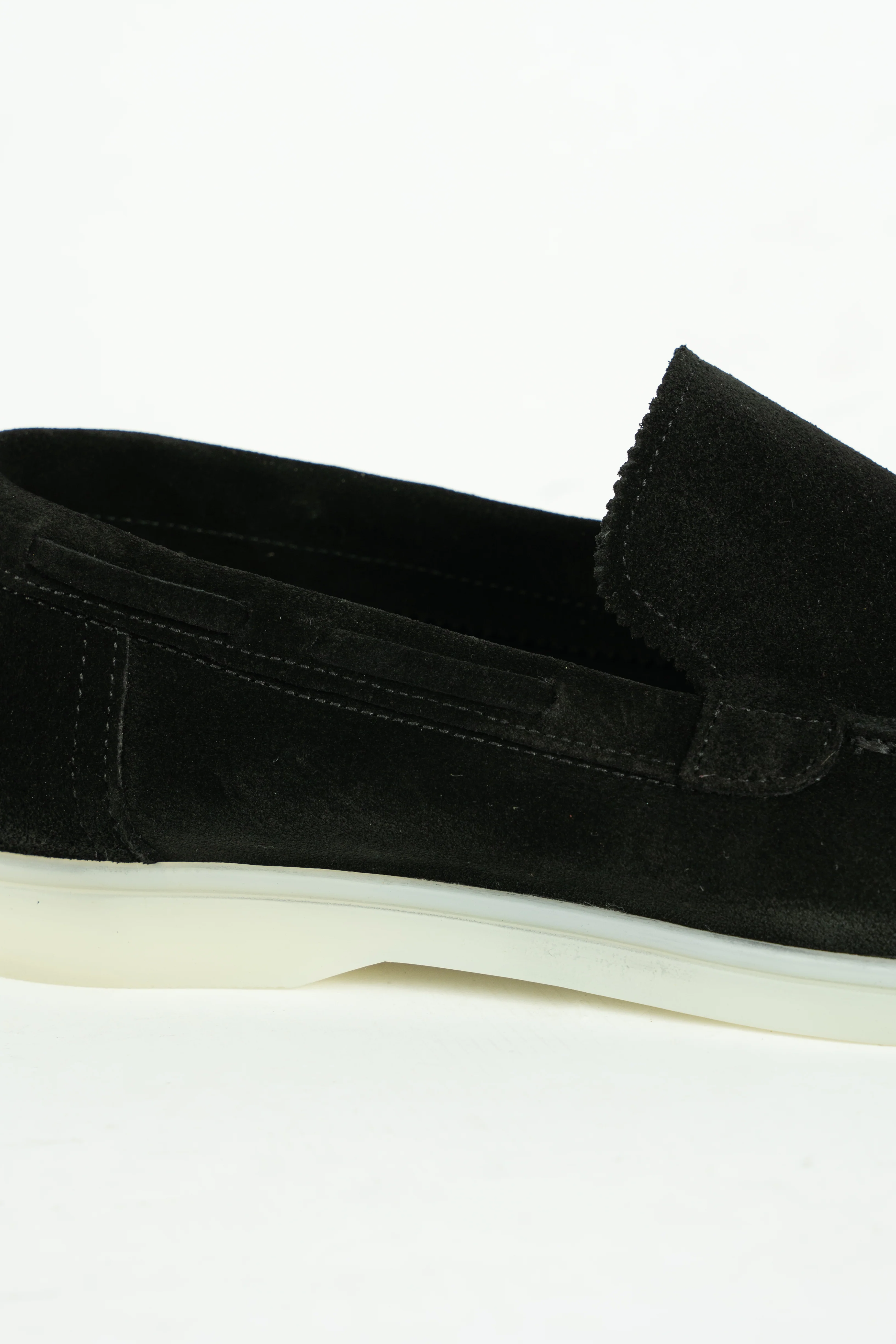 THE MENDOZA SUEDE LOAFER - Image 21