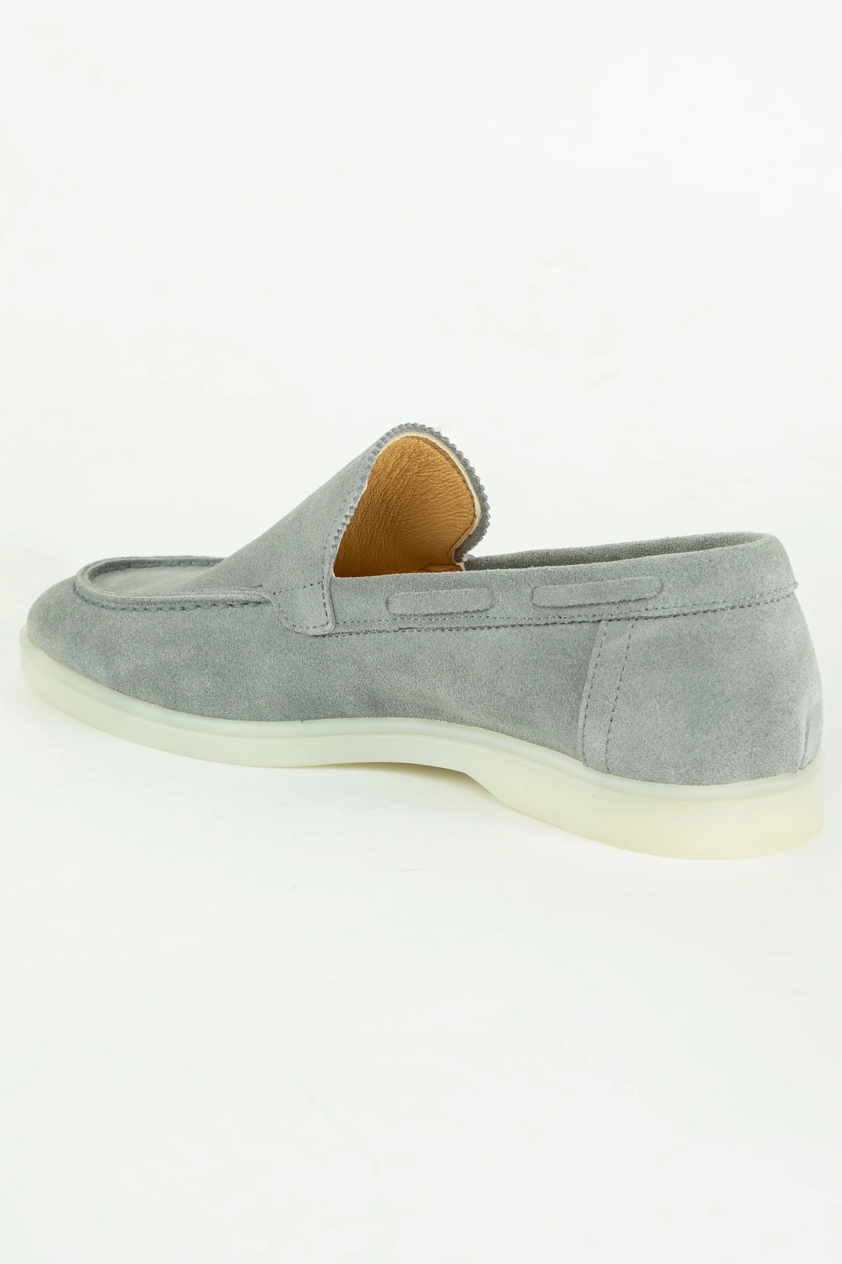 THE MENDOZA SUEDE LOAFER - Image 8