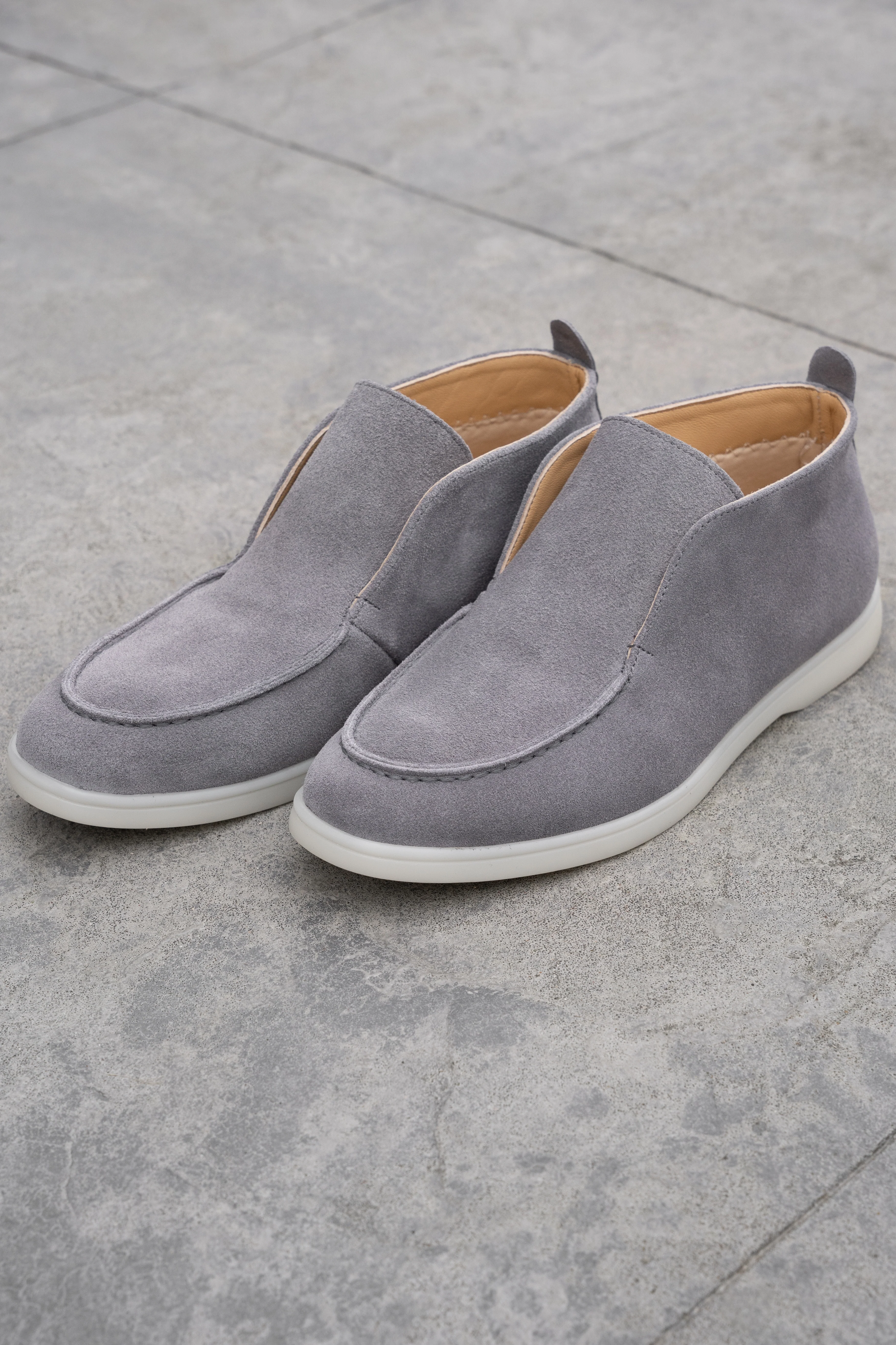 THE ARONA SUEDE INSTAPPERS - Image 12