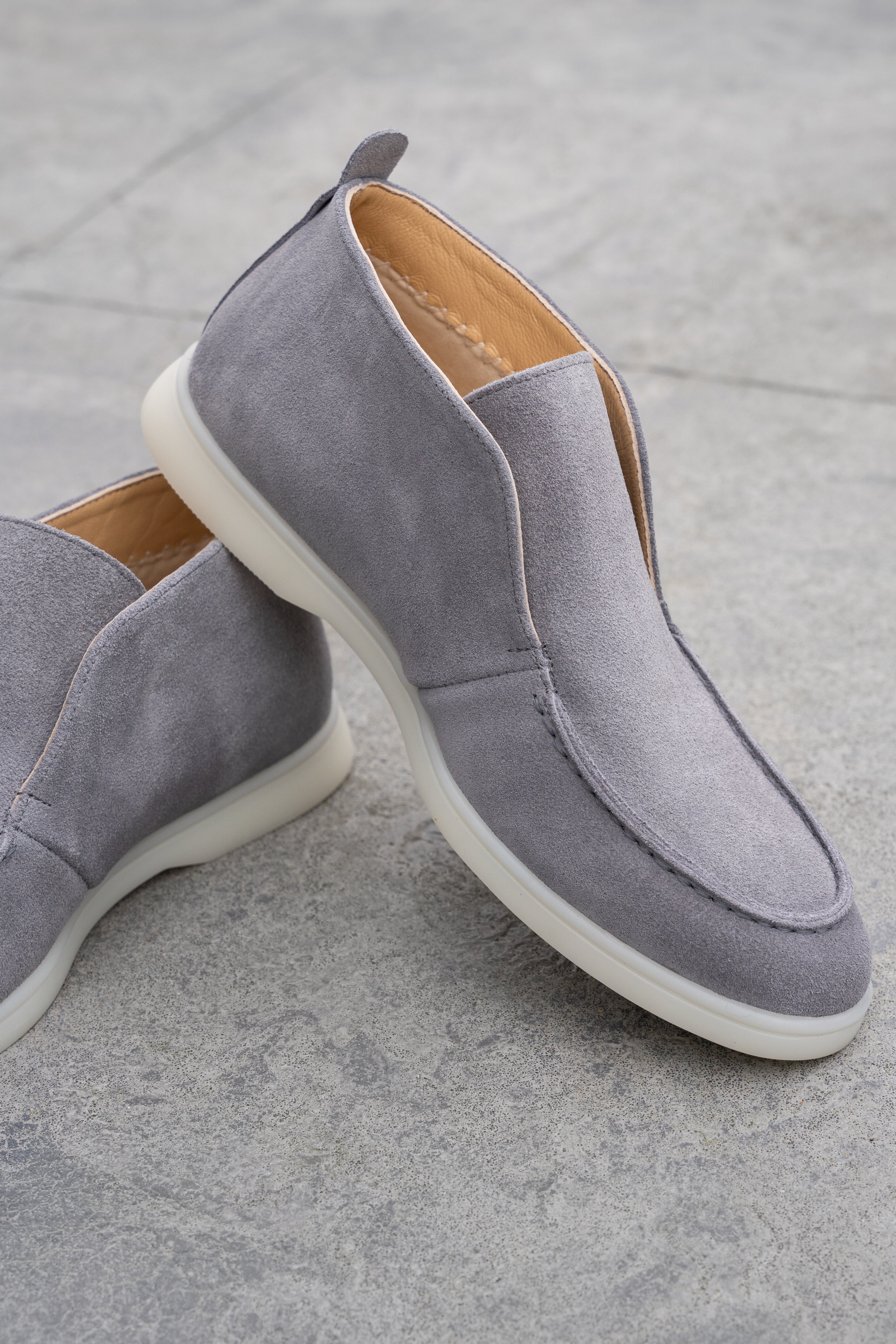 THE ARONA SUEDE INSTAPPERS - Image 14