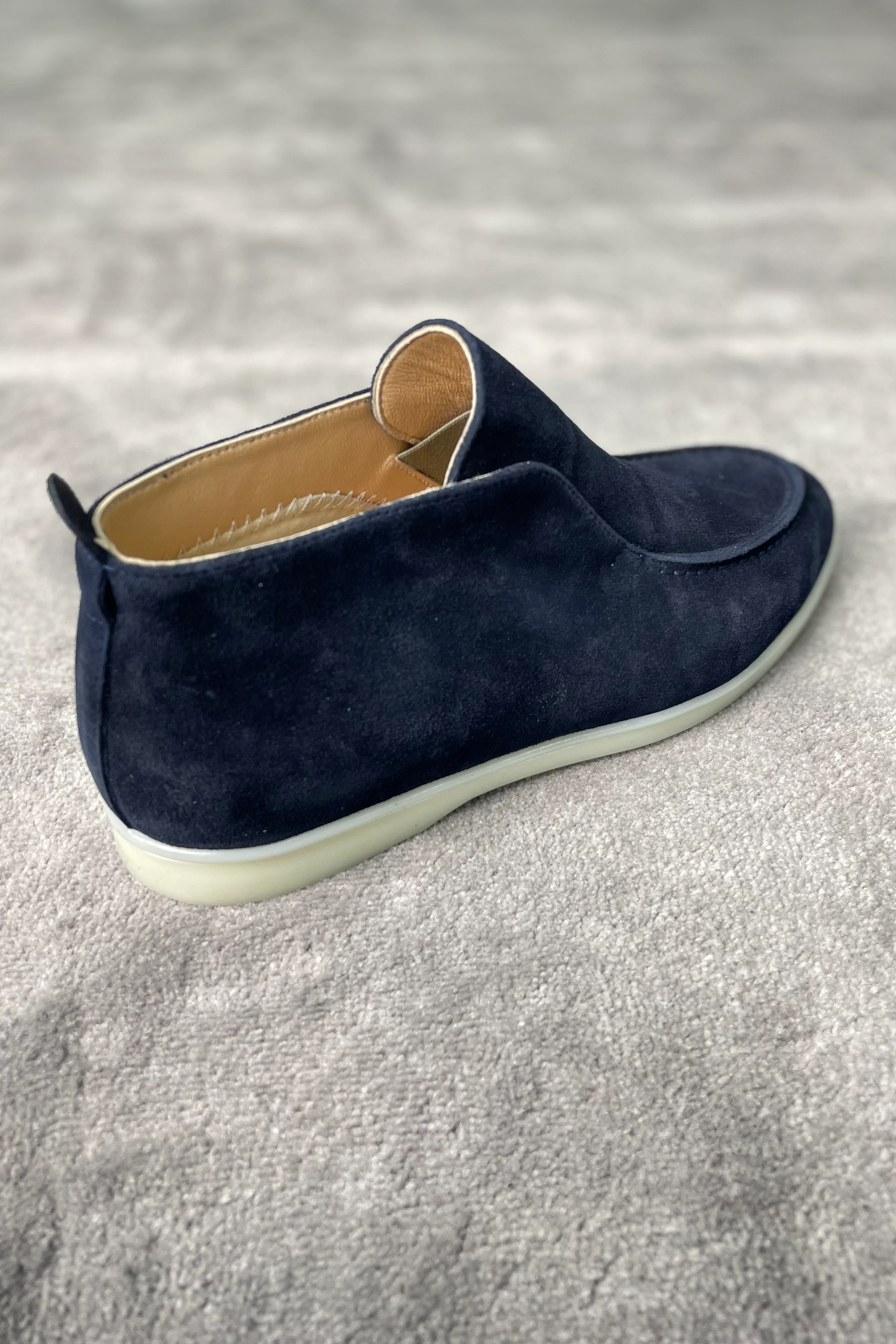 THE ARONA SUEDE INSTAPPERS - Image 17