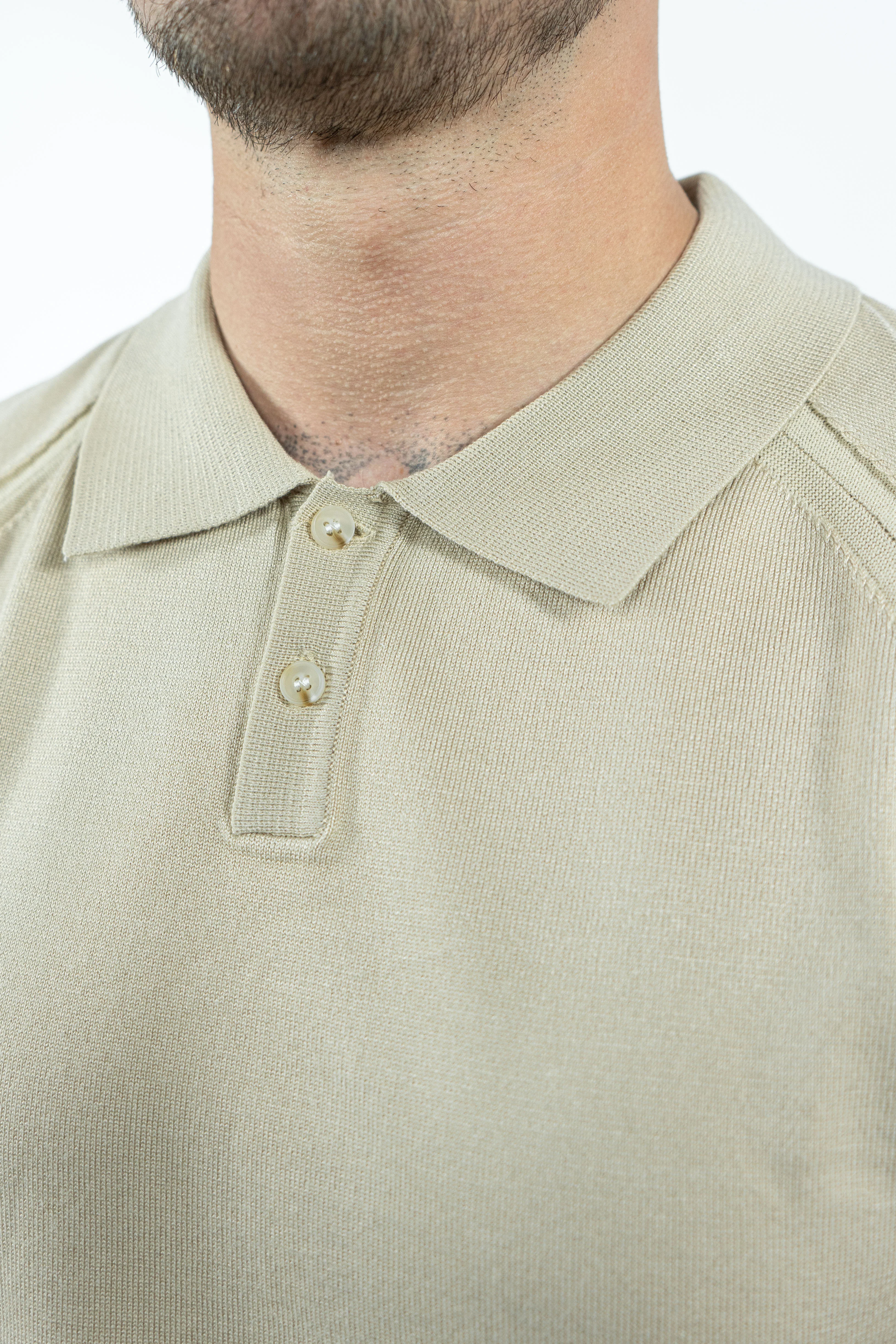 THE AURIER POLO - Image 11