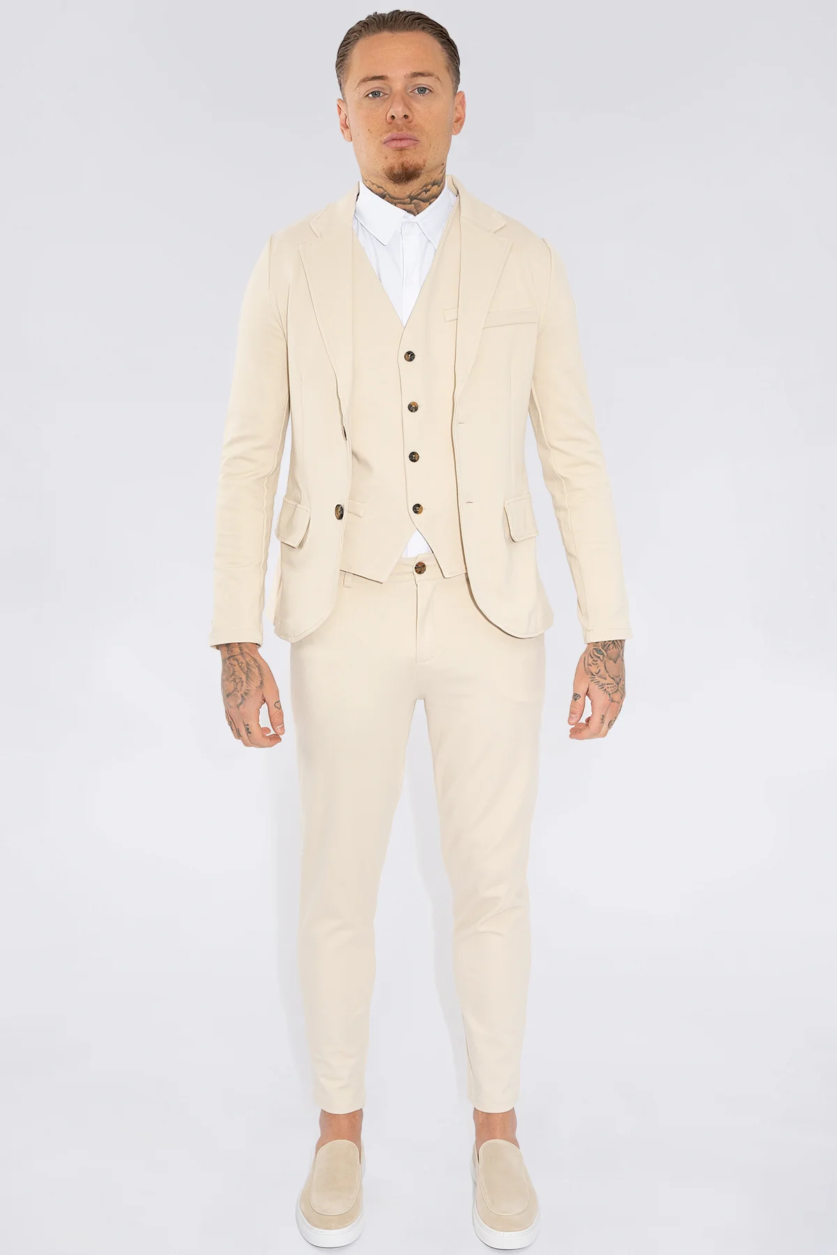 THE SALERNO 3 DELIG SUIT - Image 3