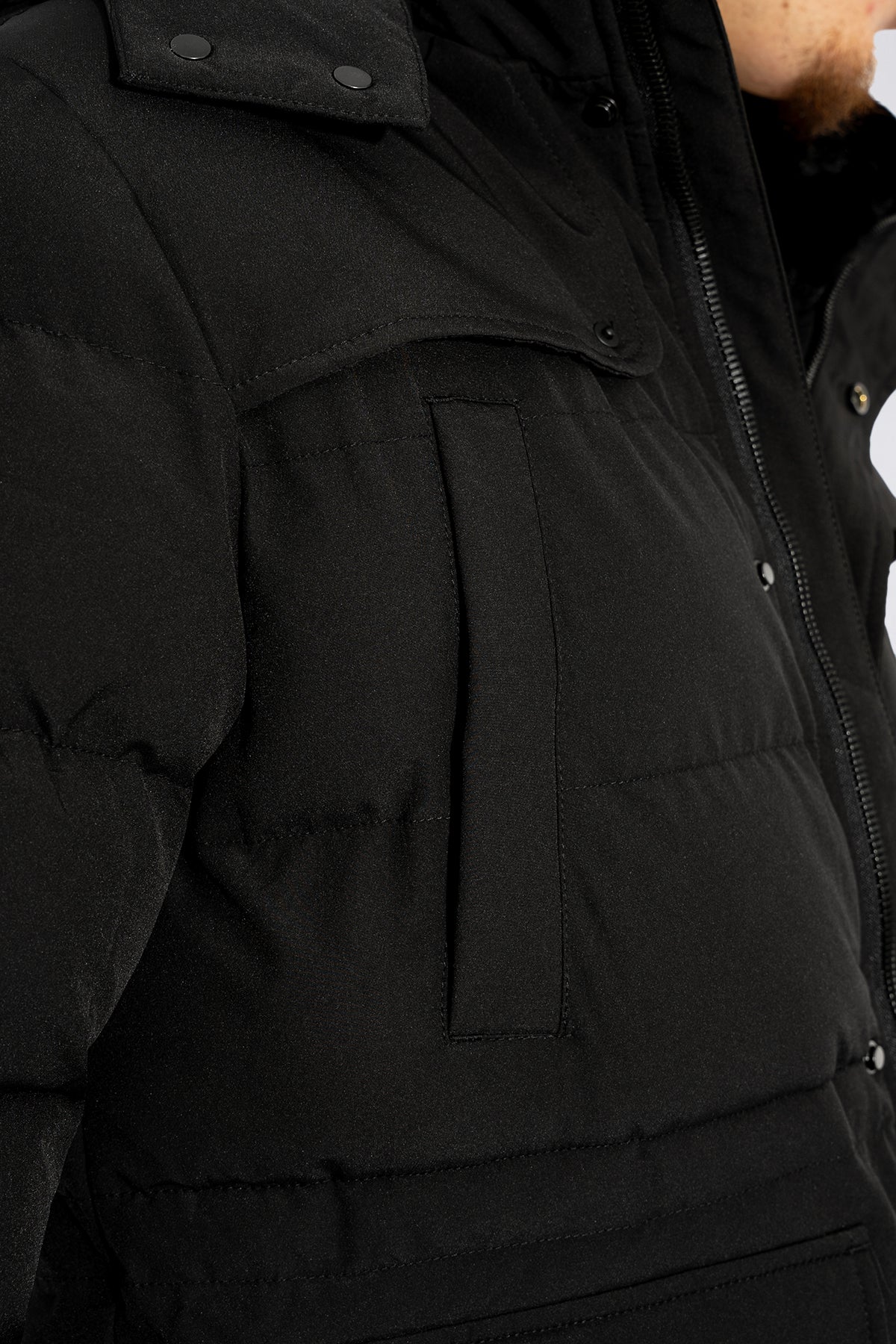 THE ALESUND SHORT PARKA - Image 32