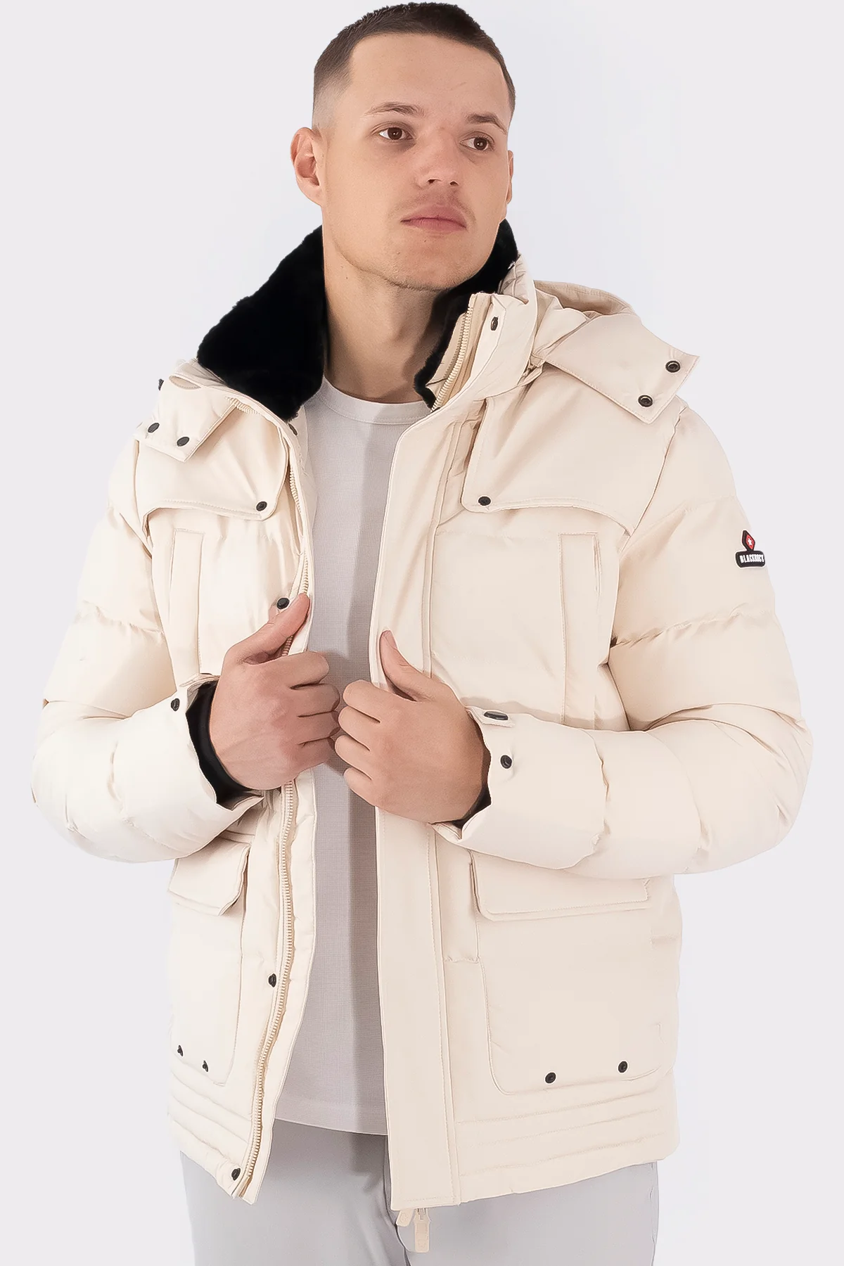 THE ALESUND SHORT PARKA - Image 5