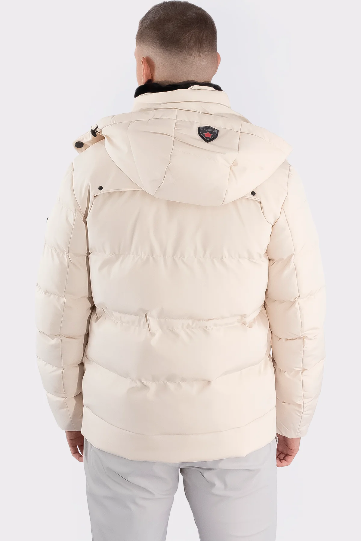 THE ALESUND SHORT PARKA - Image 8