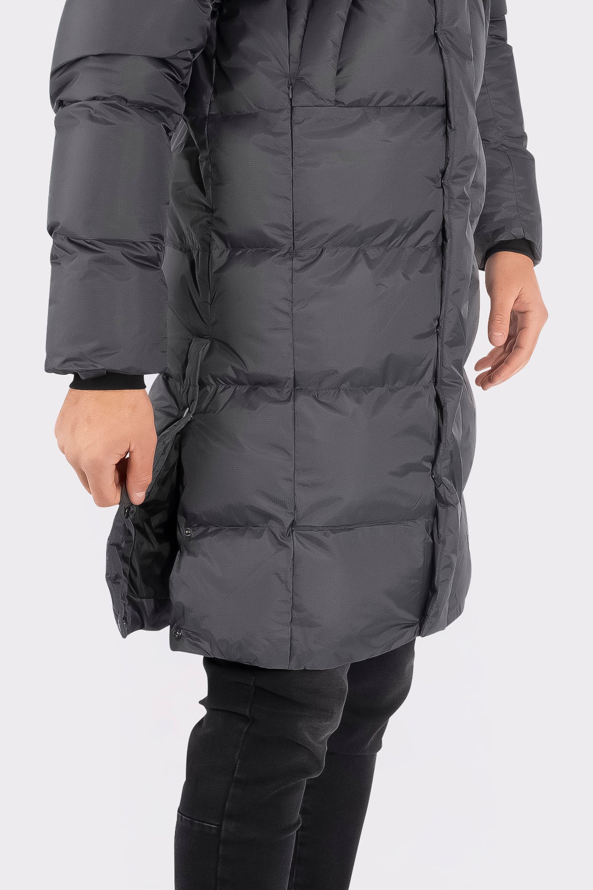 THE ALONSO PARKA - Image 4