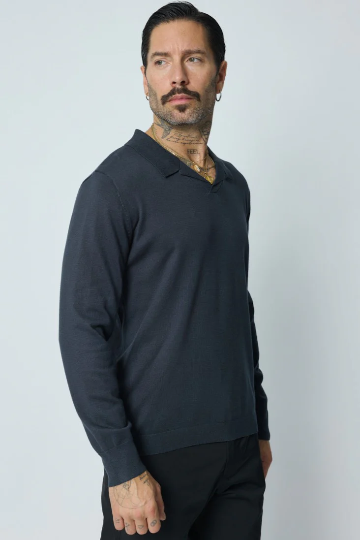 THE AUSTIN V NECK SWEATER - Image 11