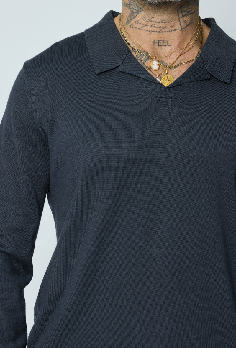 THE AUSTIN V NECK SWEATER - Image 15