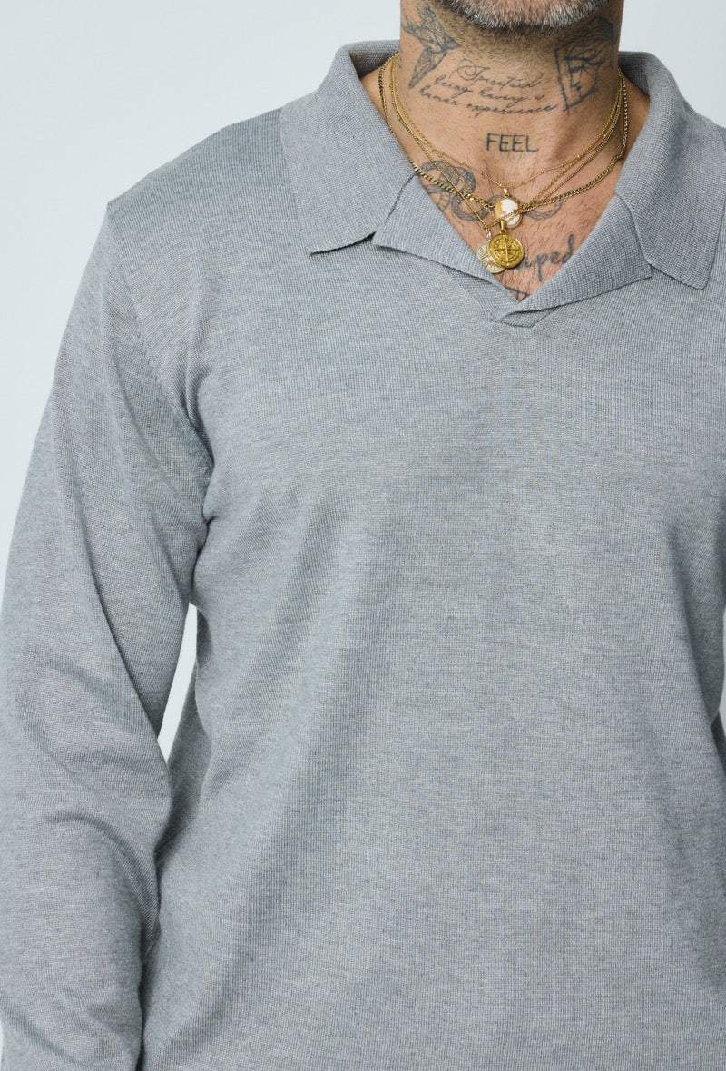THE AUSTIN V NECK SWEATER - Image 20