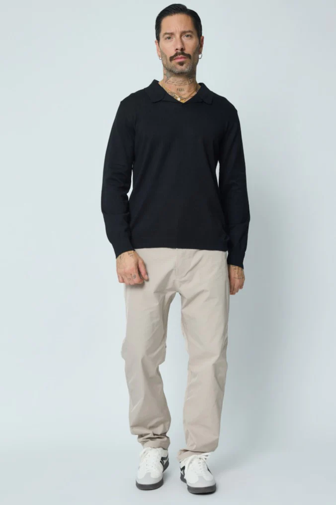 THE AUSTIN V NECK SWEATER - Image 3