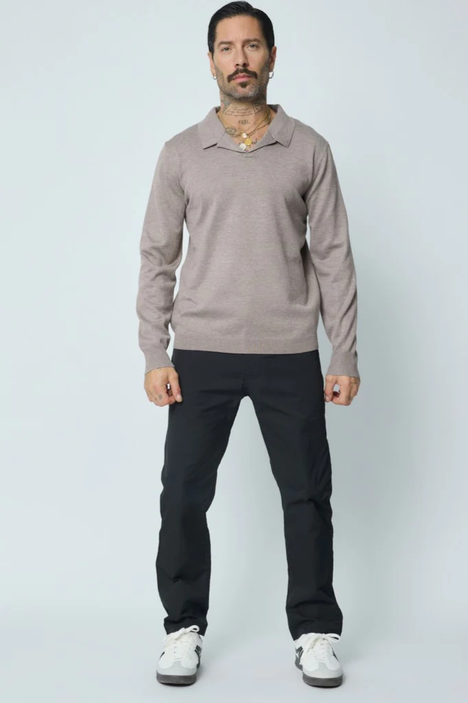 THE AUSTIN V NECK SWEATER - Image 8