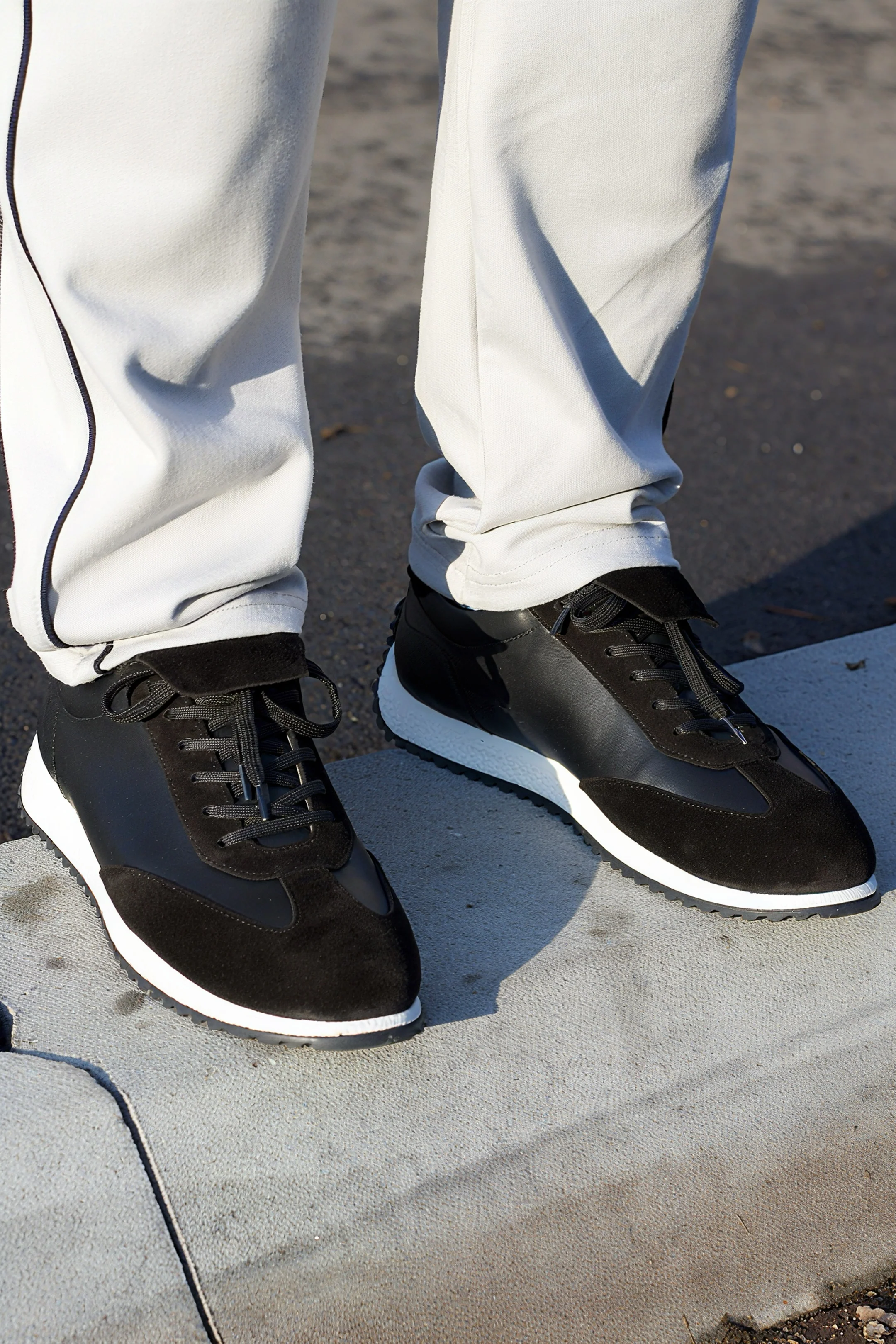 THE BERLIN SUEDE SNEAKERS - Image 4