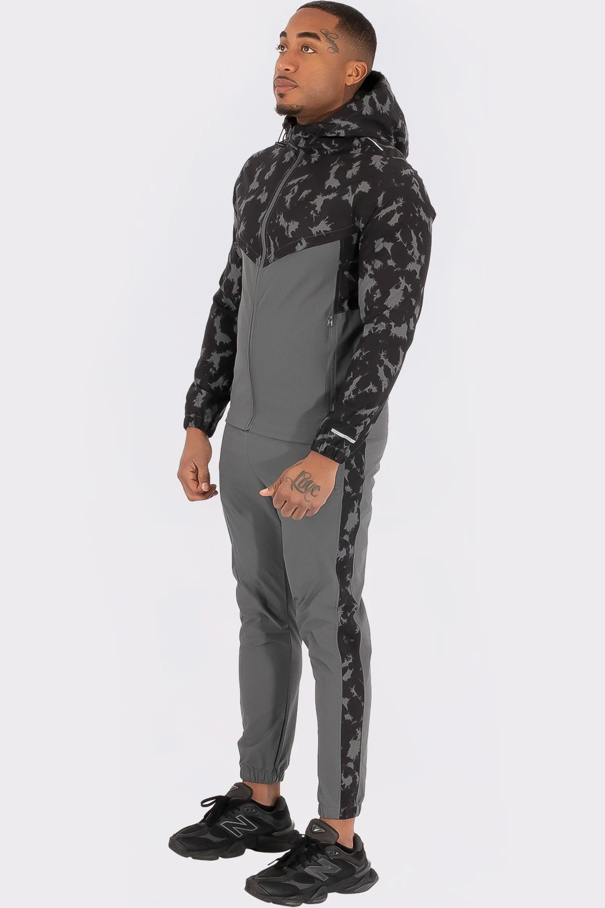THE CAMOUFLAGE COMBISET - Image 3