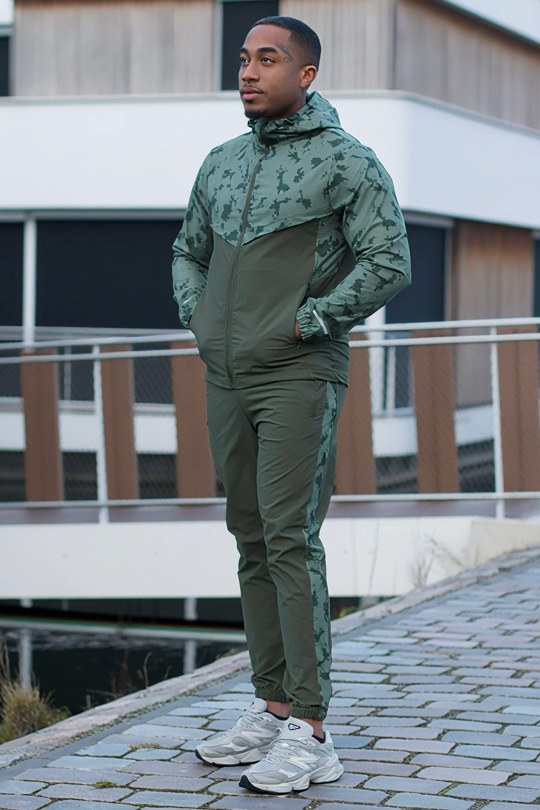 THE CAMOUFLAGE COMBISET - Image 6