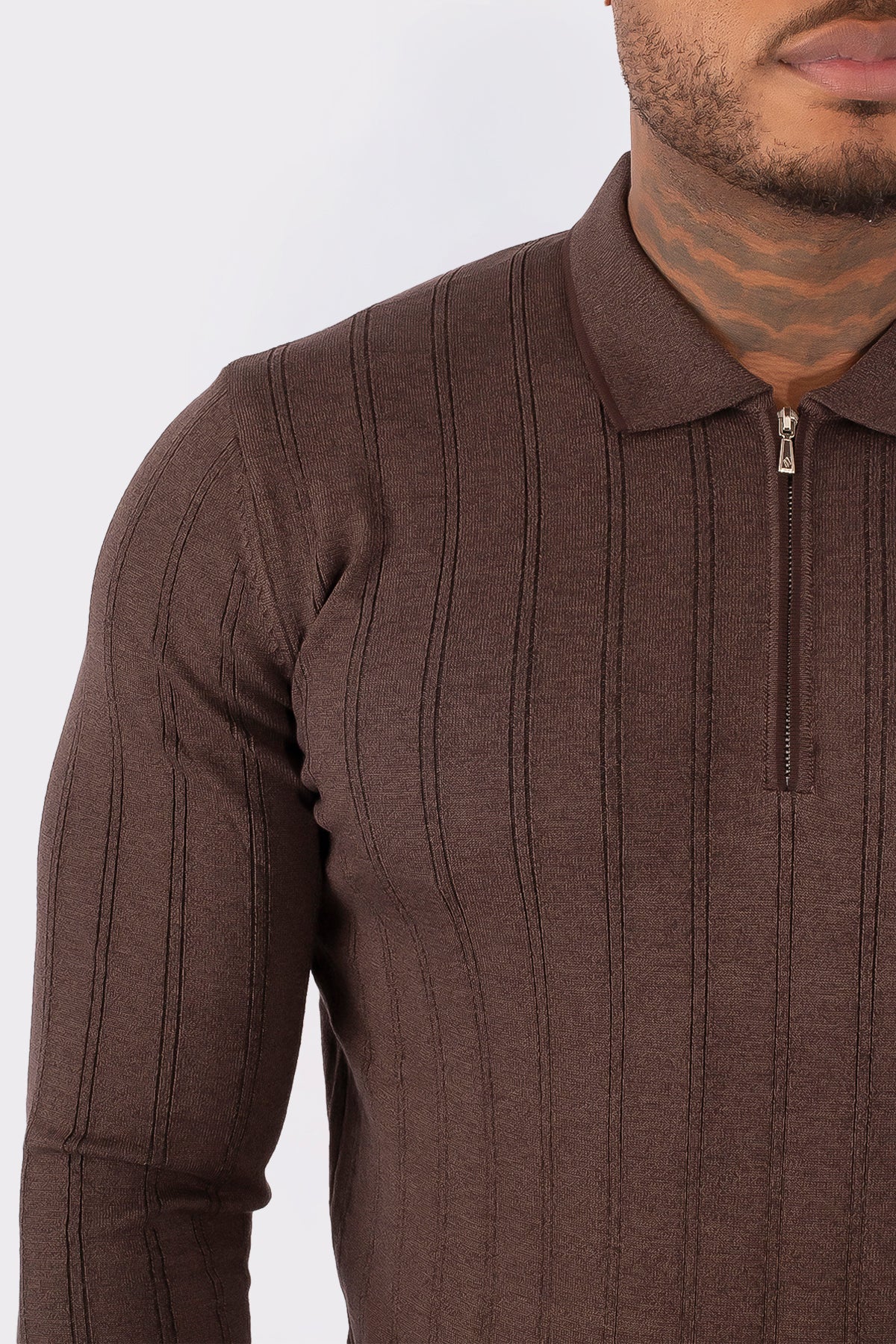 THE CATANA LONGSLEEVE - Image 33