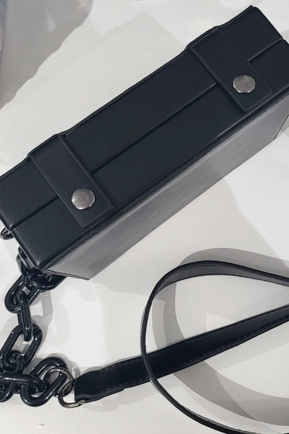 THE WINTON CROSSBODY BAG - Image 4