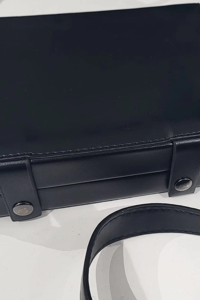 THE WINTON CROSSBODY BAG - Image 5