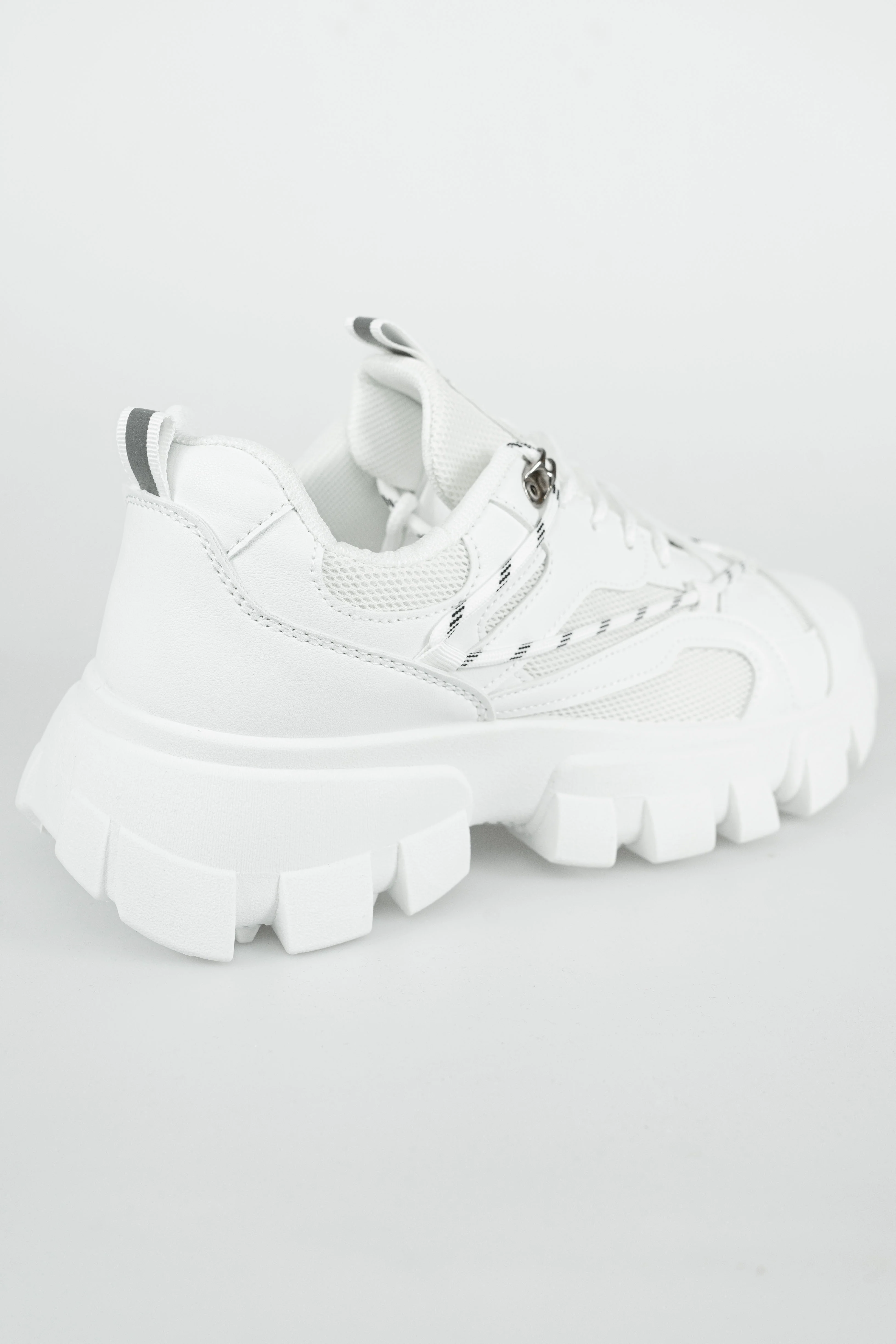 THE CYCLONE SNEAKERS - Image 6