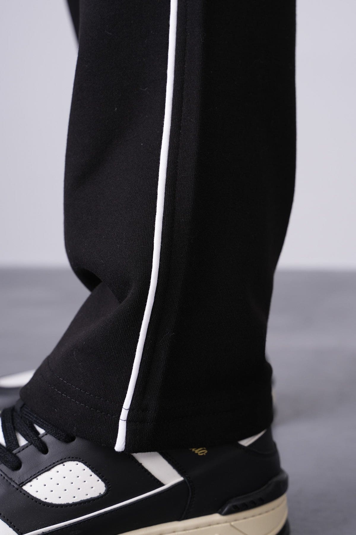 THE DUBLIN JOGGING SET - Image 7
