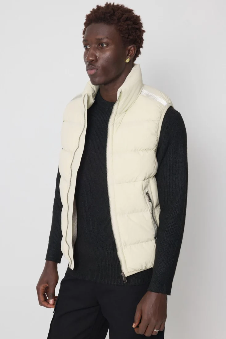 THE FINLAY ZIPPED BODYWARMER - Image 19