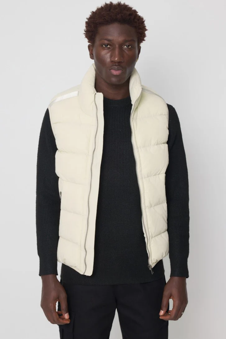 THE FINLAY ZIPPED BODYWARMER - Image 20