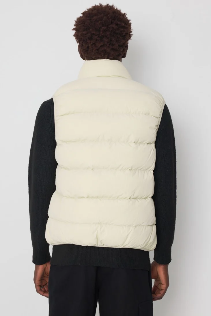 THE FINLAY ZIPPED BODYWARMER - Image 22