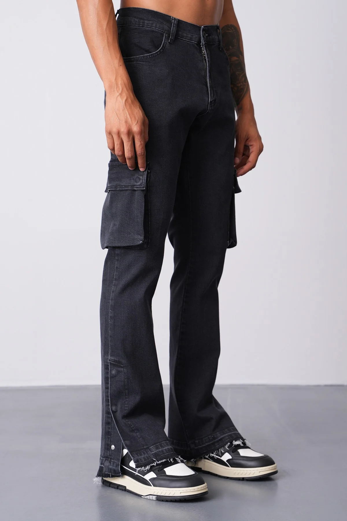 THE COSTA FLARE DENIM - Image 11