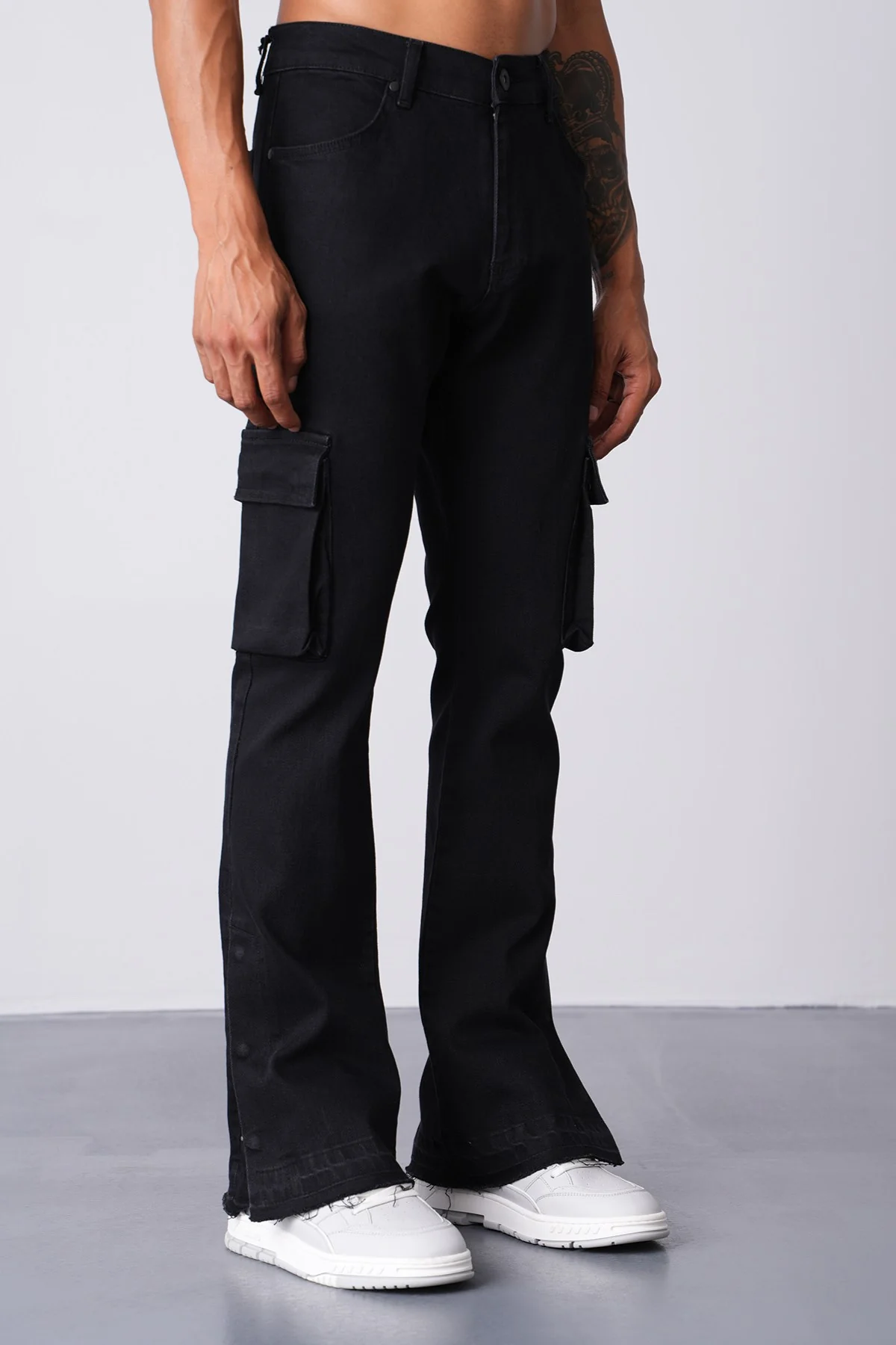 THE COSTA FLARE DENIM - Image 17