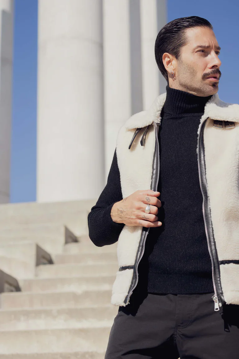 THE FUR BODYWARMER - Image 2