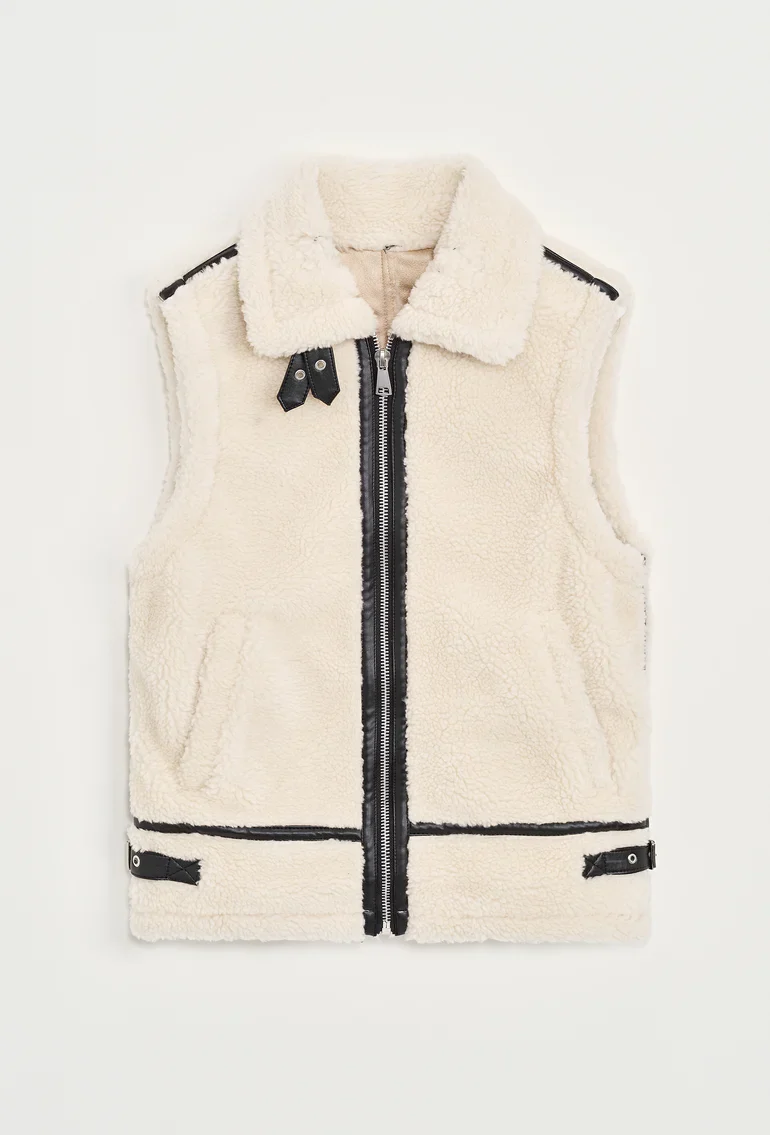 THE FUR BODYWARMER - Image 4
