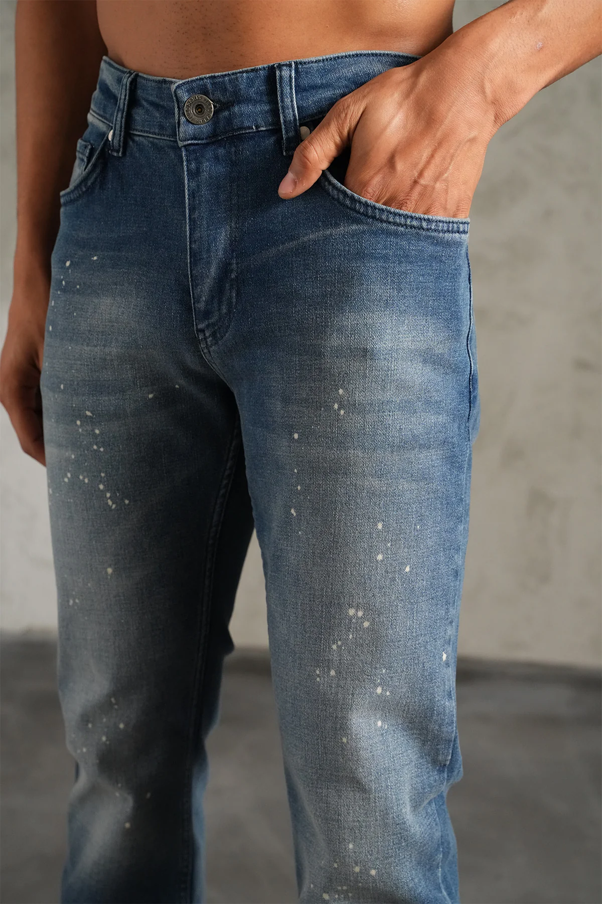 THE IKAO FLARED DENIM - Image 5