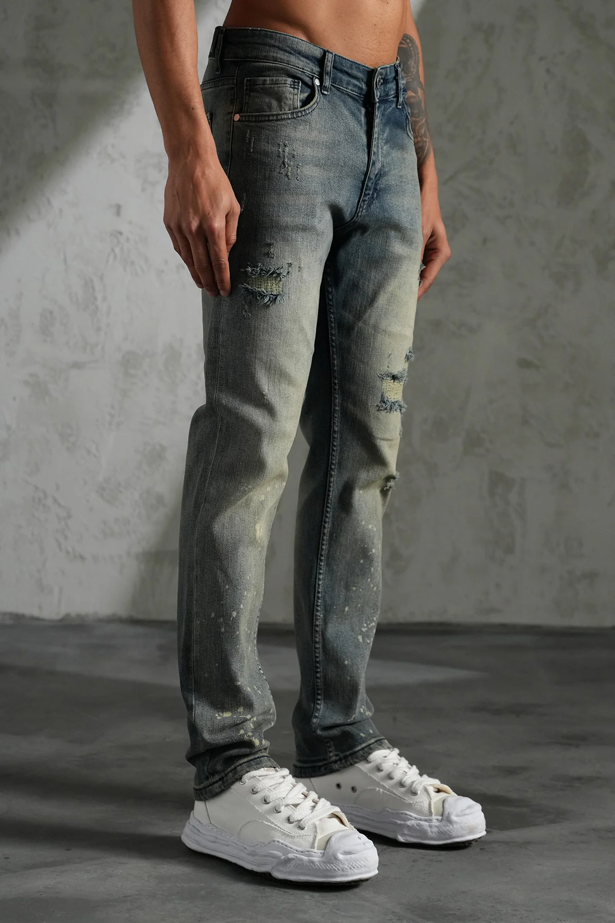 THE IKAO FLARED DENIM - Image 2