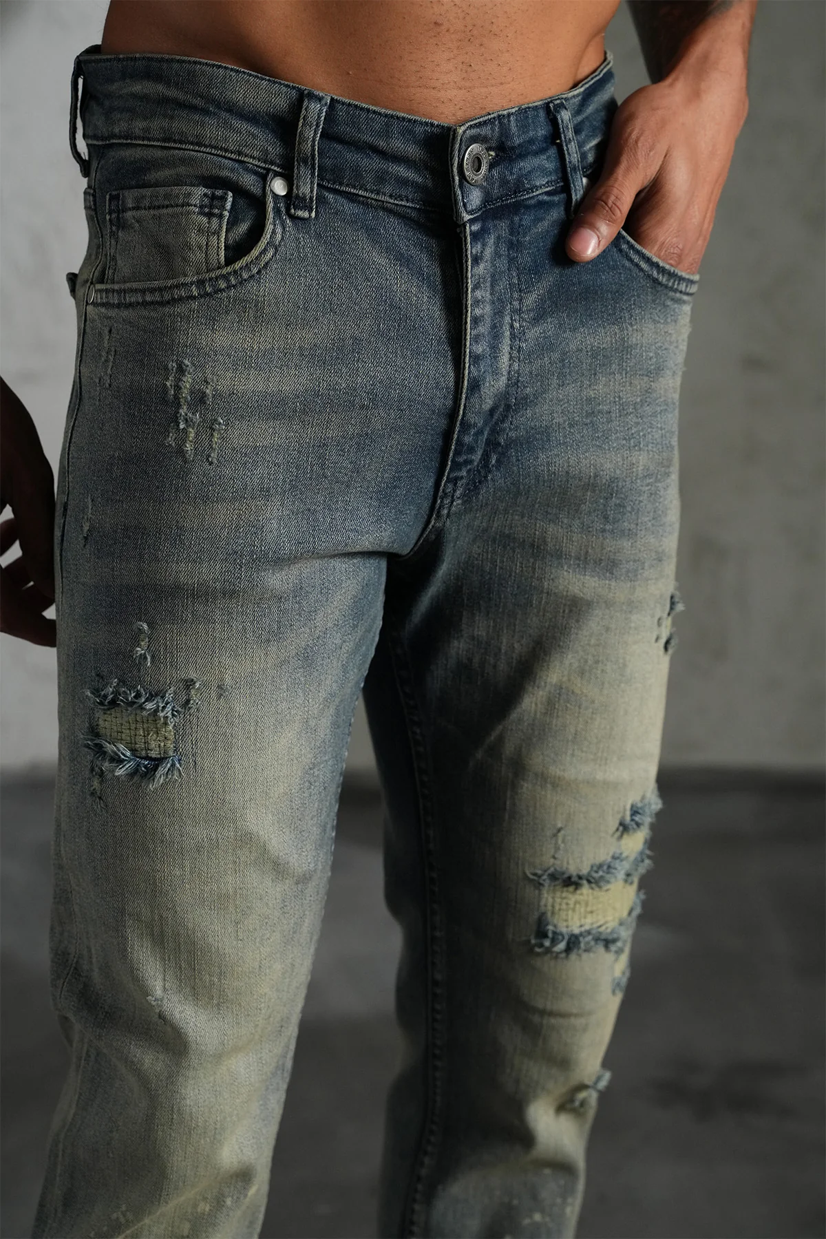THE IKAO FLARED DENIM - Image 7