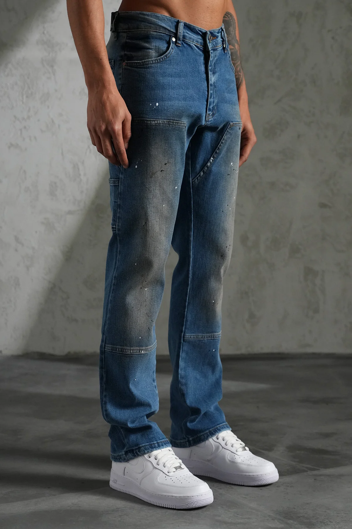 THE IKAO FLARED DENIM - Image 2