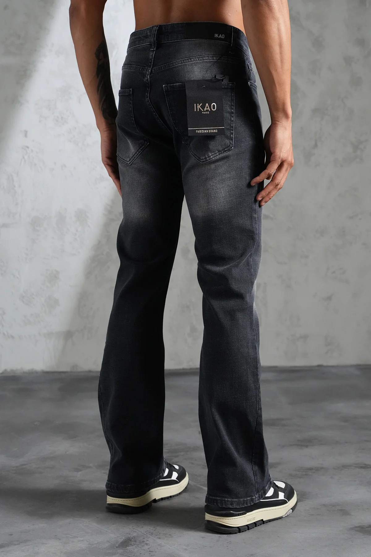 THE IKAO FLARED DENIM - Image 4