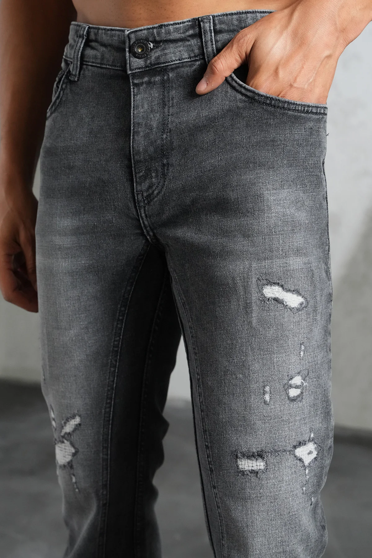THE IKAO FLARED DENIM - Image 4
