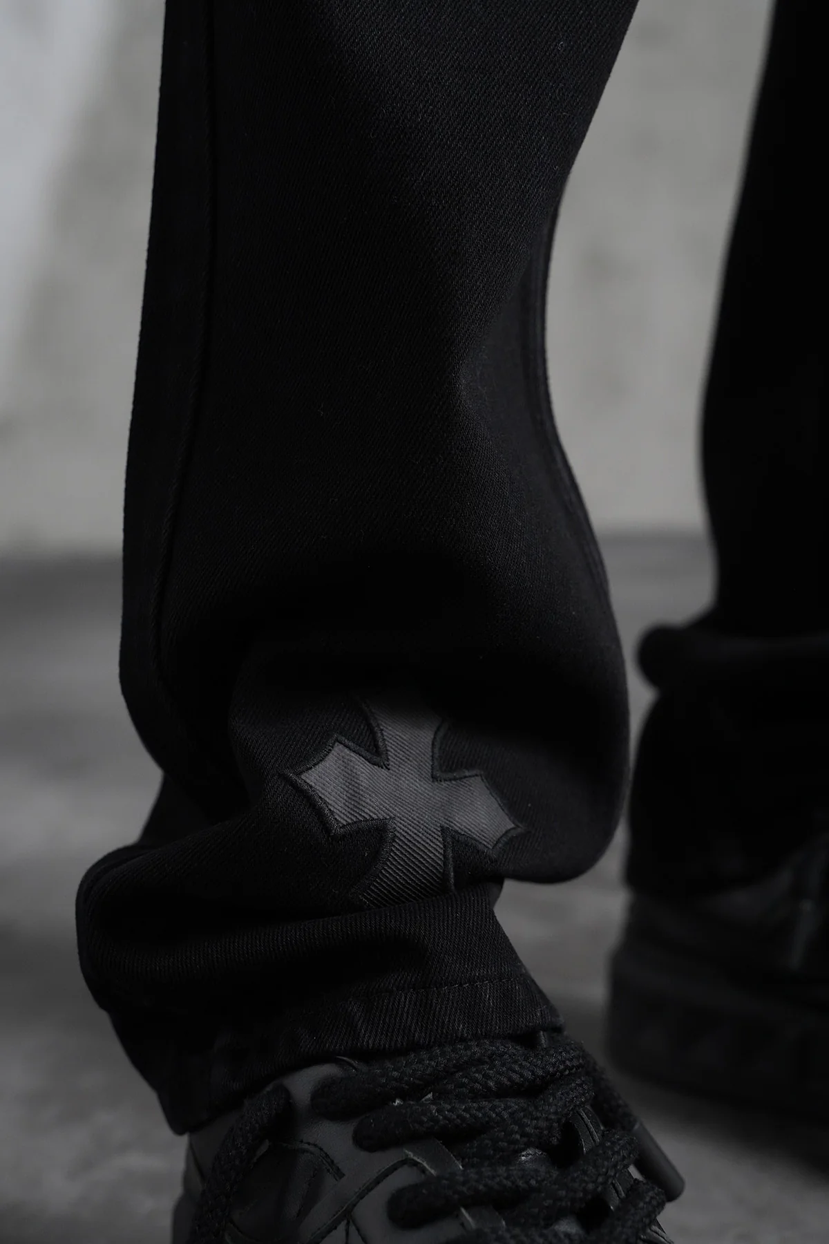 THE IKAO FLARED DENIM - Image 5